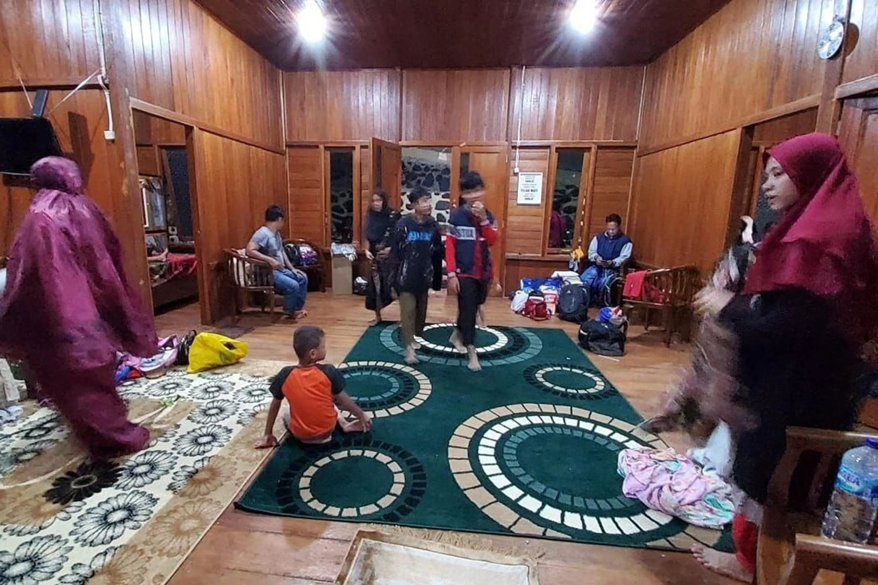 People in Villa Zoya 1