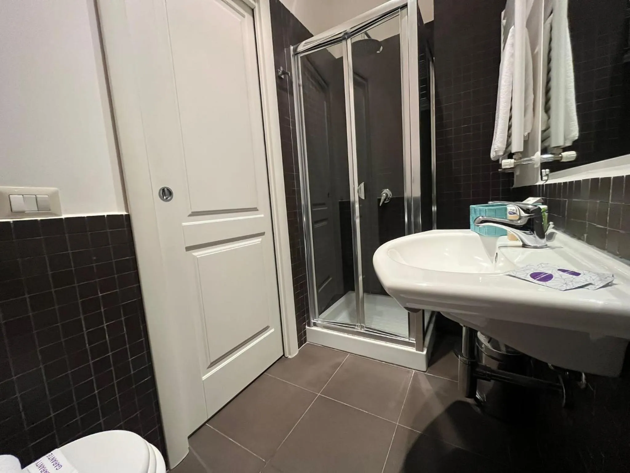 Bathroom in Horizon Suites