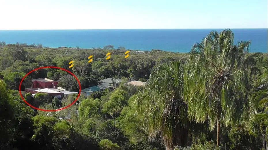 Property building in 1770 Beachside Backpacker Property building in 1770 Beachside Backpacker