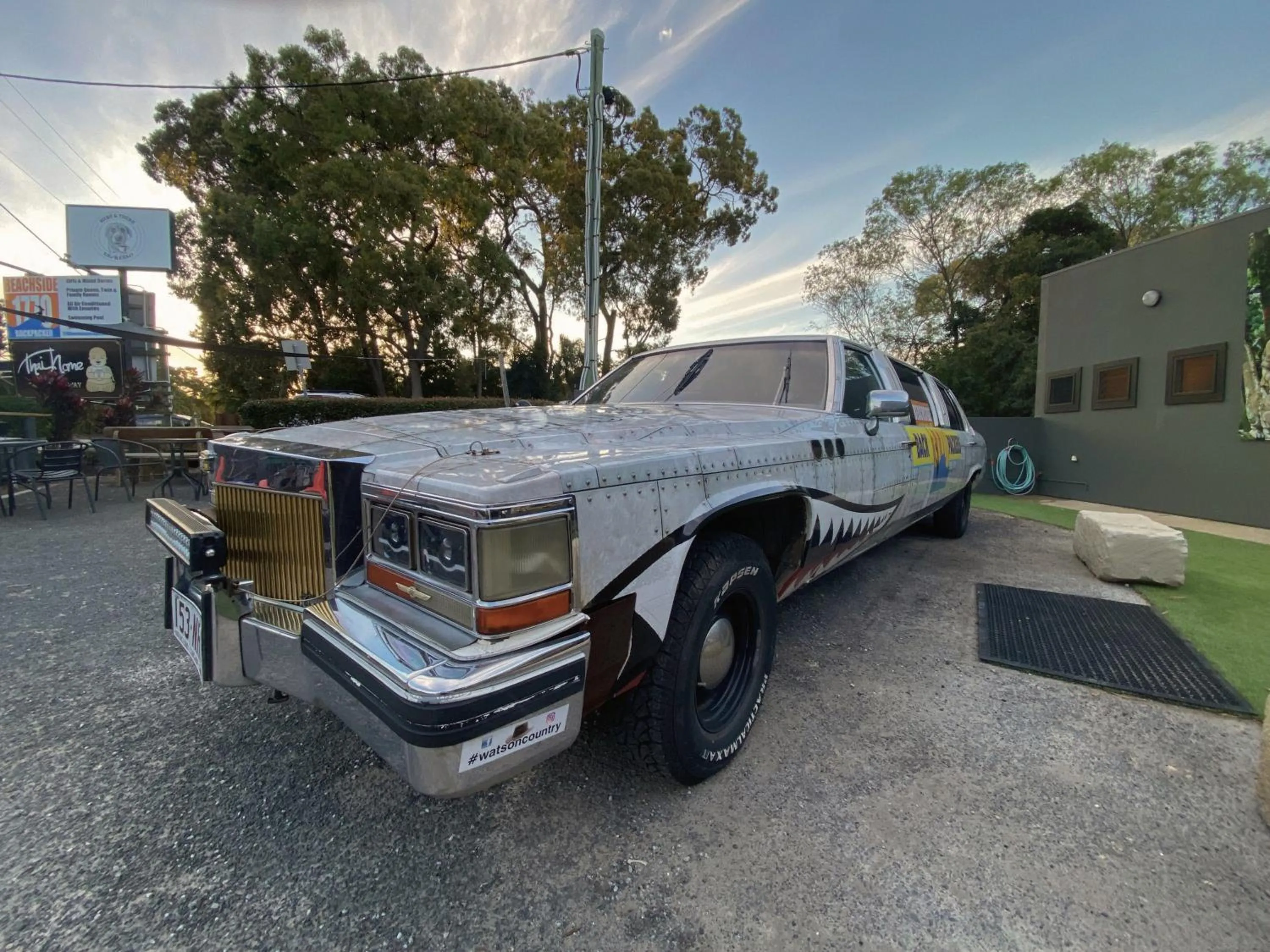 Parking in 1770 Beachside Backpacker