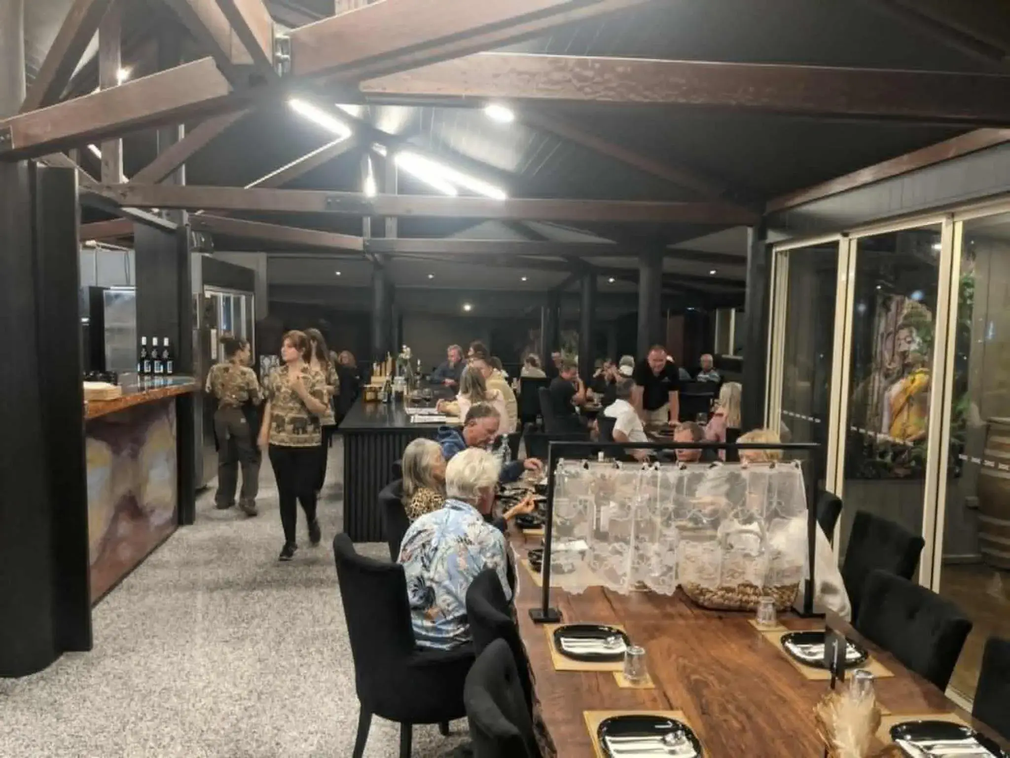 Restaurant/places to eat in 1770 Beachside Backpacker Restaurant/places to eat in 1770 Beachside Backpacker