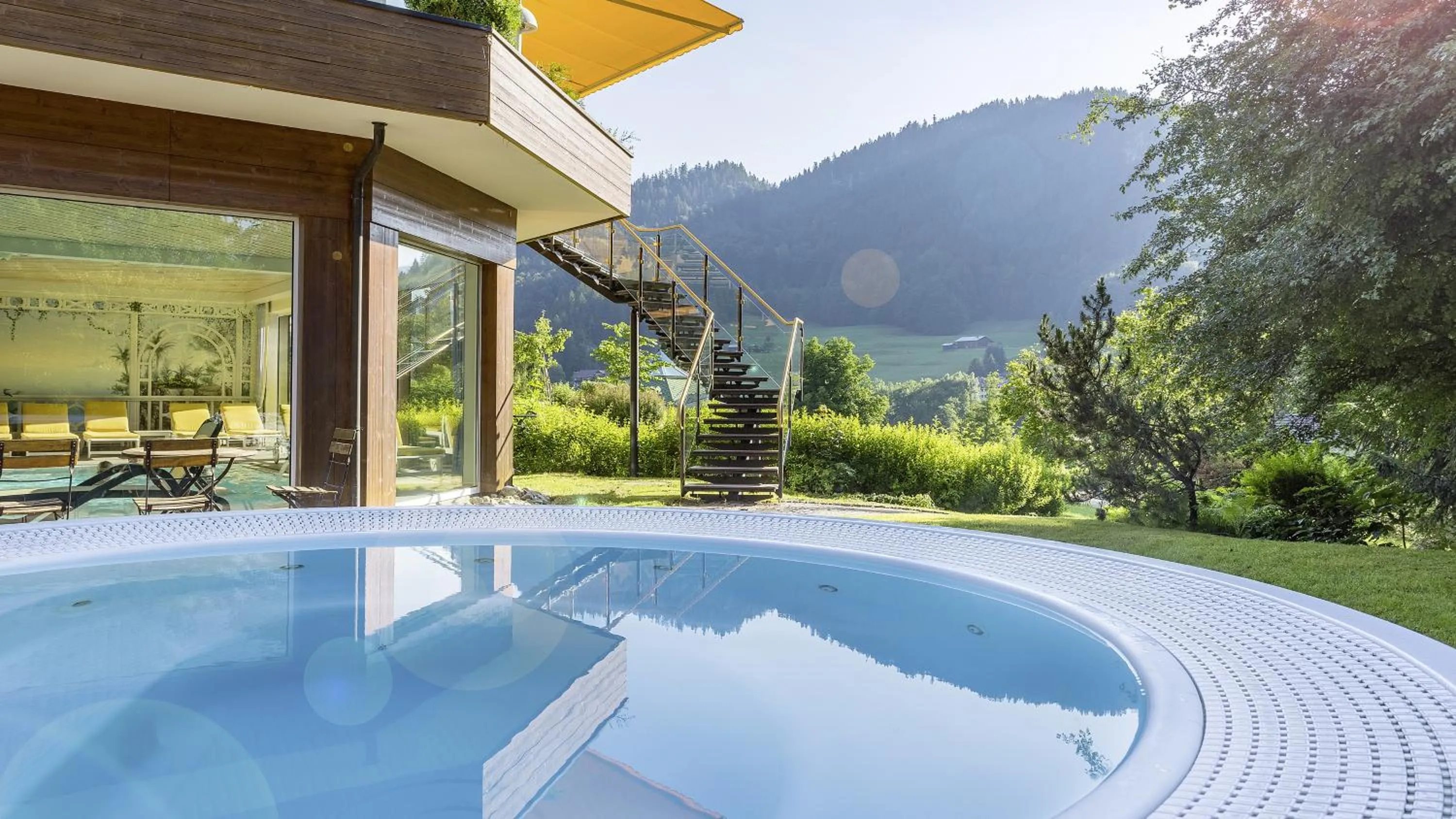 Swimming pool in Alpenhotel Oberstdorf - ein Rovell Hotel