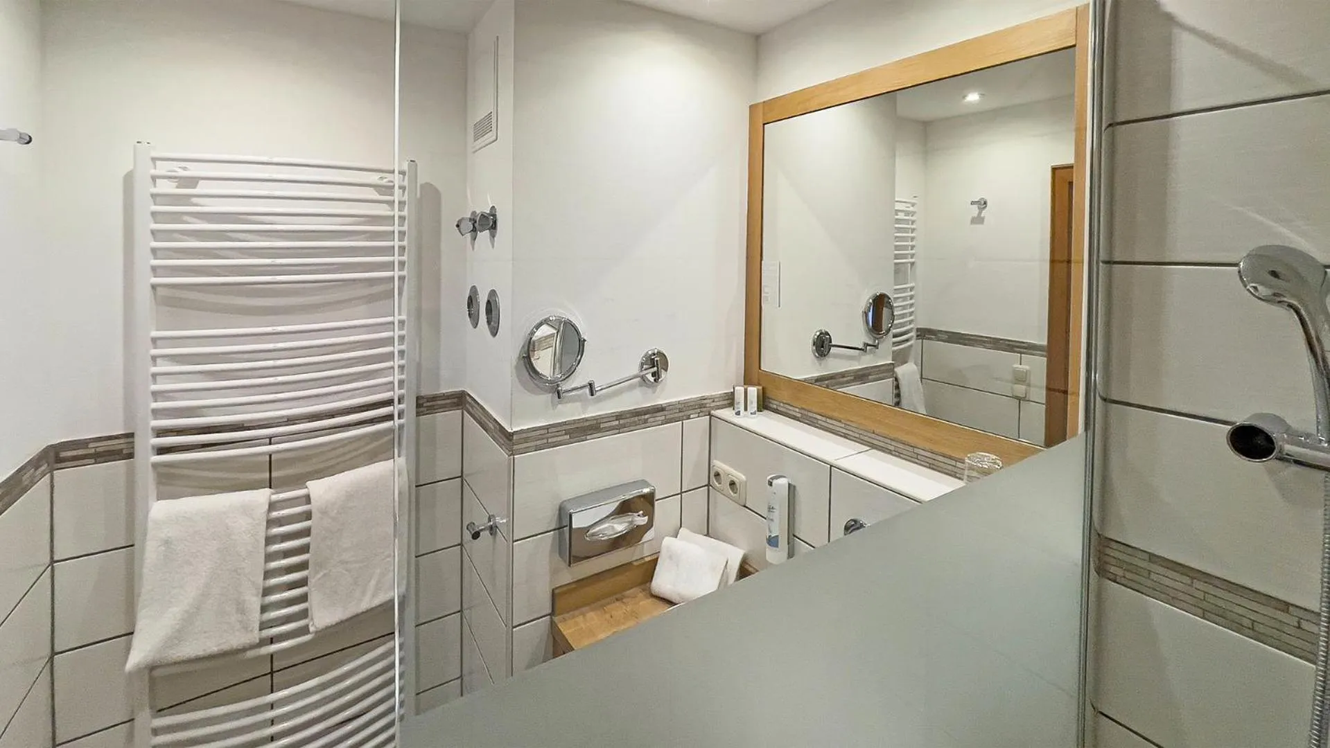 Shower in Alpenhotel Oberstdorf - ein Rovell Hotel