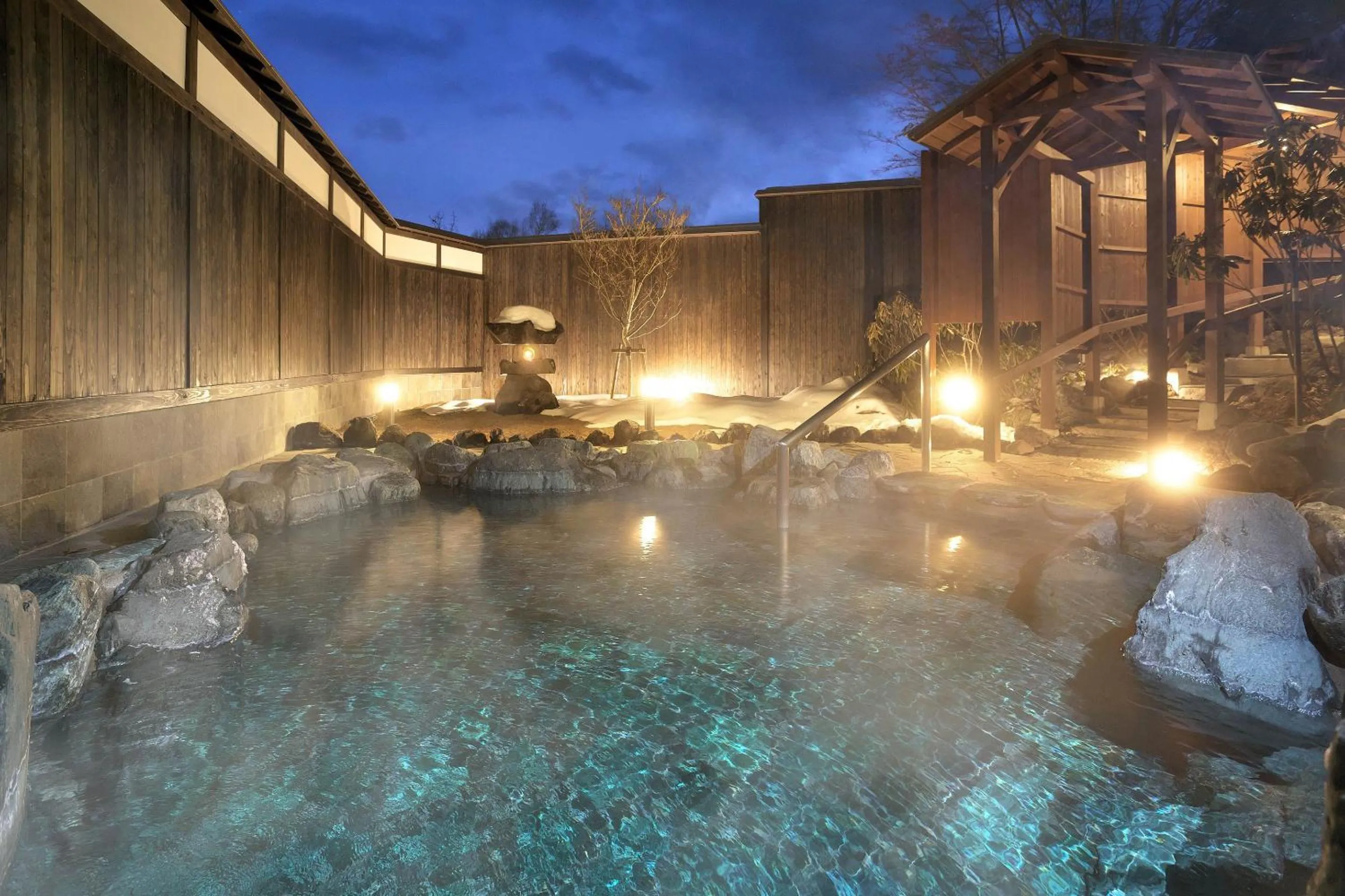 Hot Spring Bath in KAMENOI HOTEL Kusatsu Resort