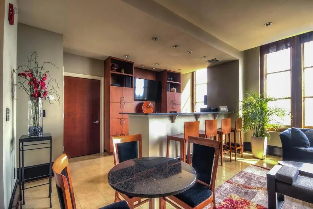 Harbor apartments Free indoor Parking