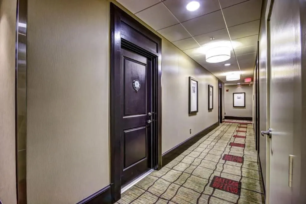 Property building in Harbor apartments Free indoor Parking