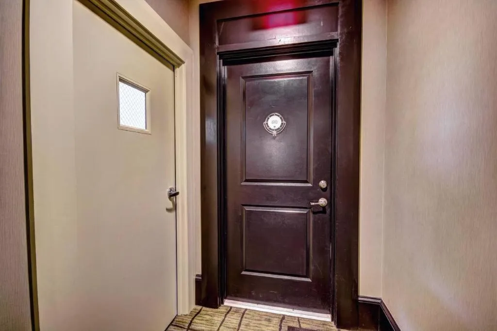 Property building in Harbor apartments Free indoor Parking