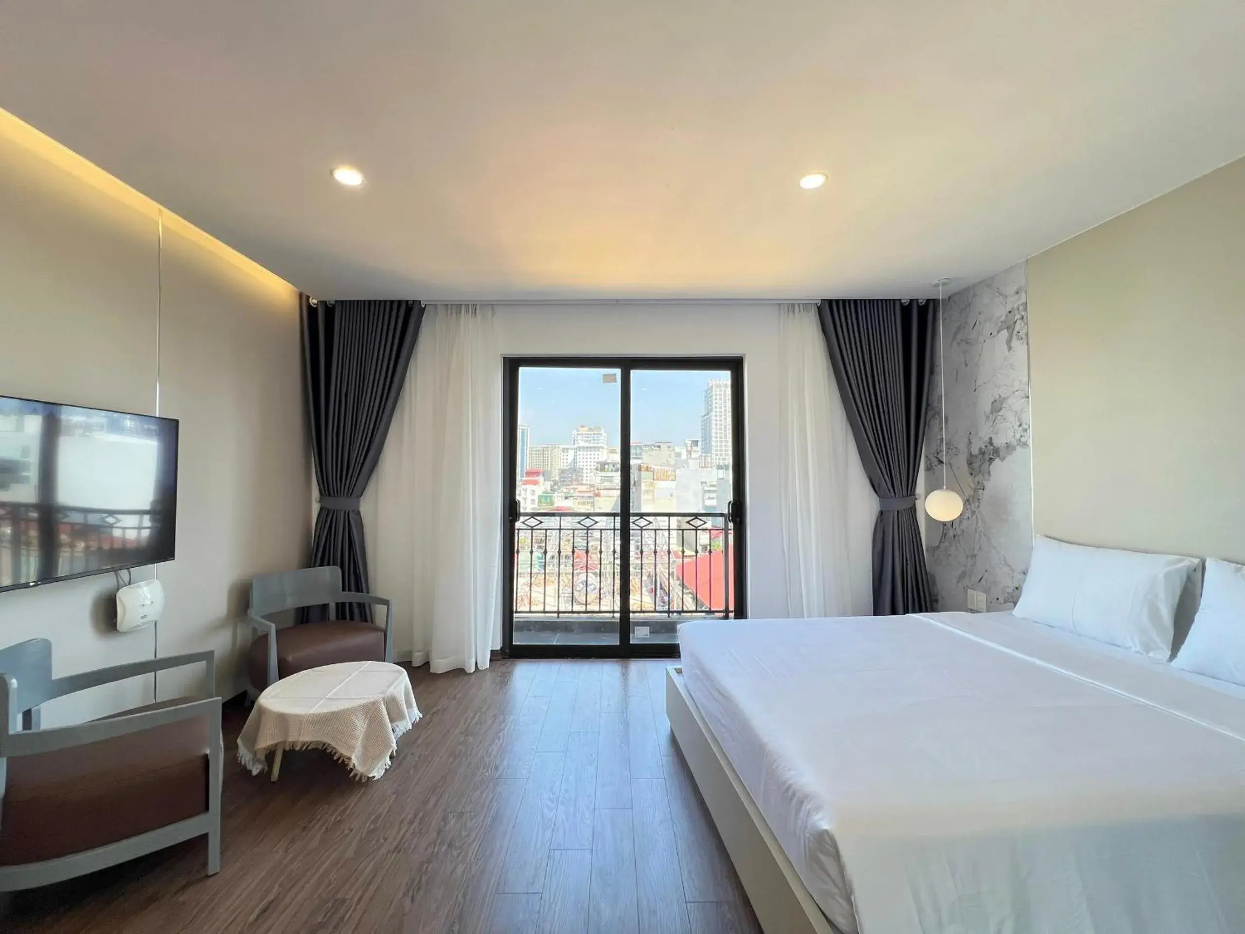 Bed in 22housing Hotel 20 Linh Lang Bed in 22housing Hotel 20 Linh Lang