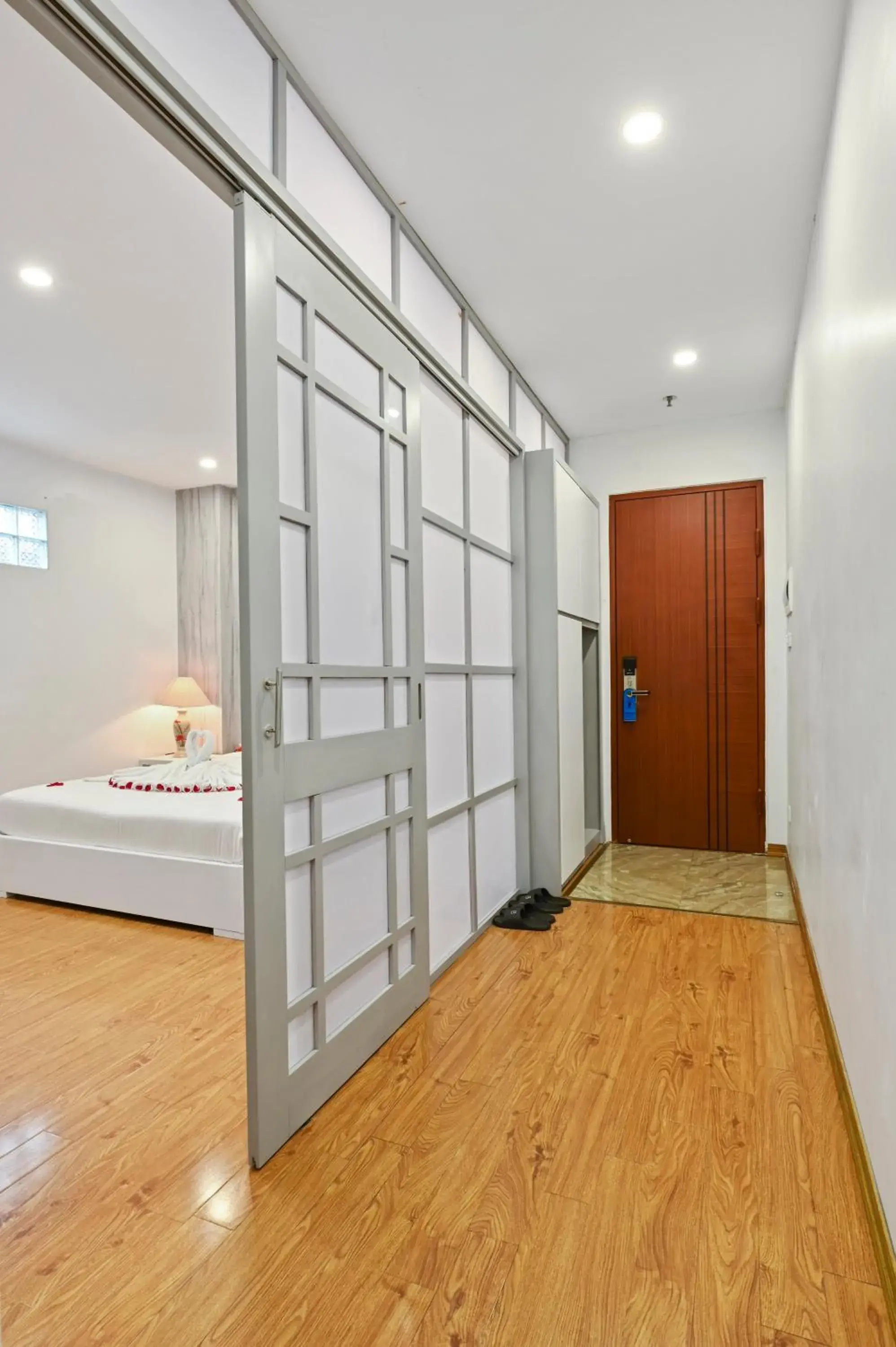 Bed in 22housing Hotel 20 Linh Lang Bed in 22housing Hotel 20 Linh Lang