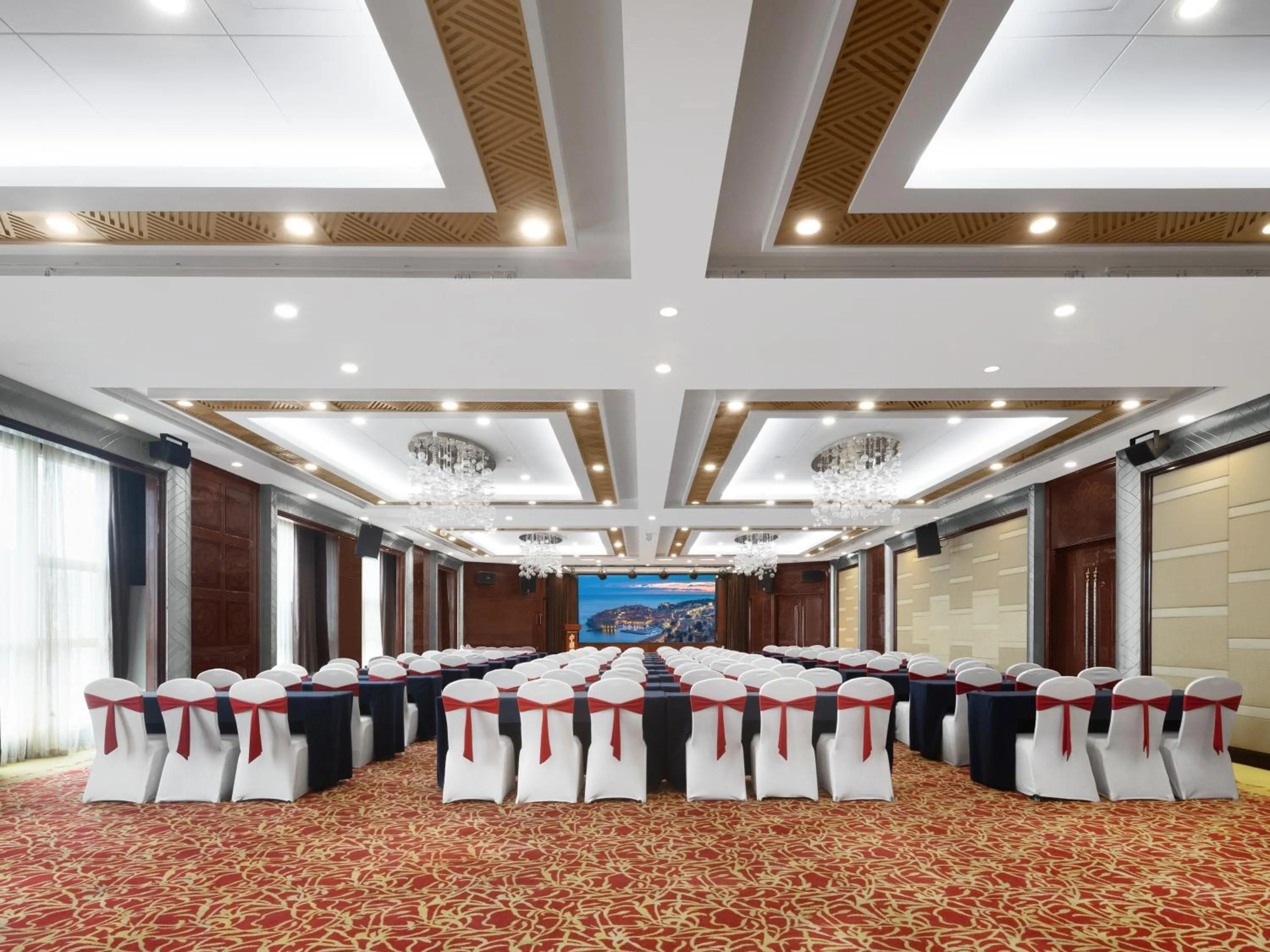 Meeting/conference room in Days Hotel & Suites China Town