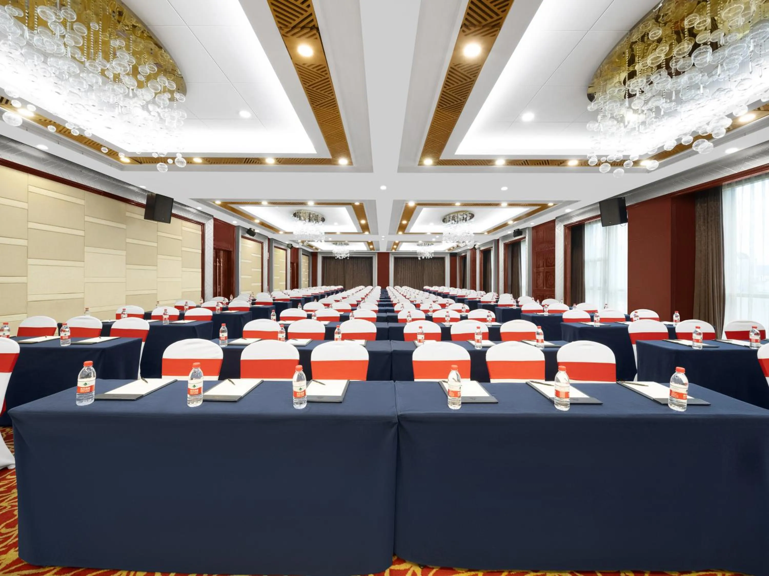 Meeting/conference room in Days Hotel & Suites China Town