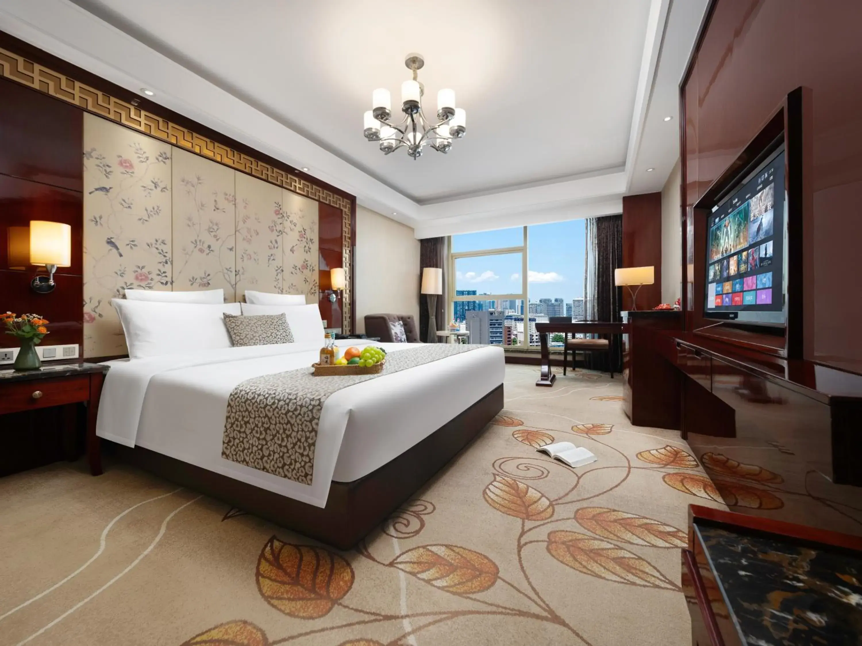 Queen Room in Days Hotel & Suites China Town Queen Room in Days Hotel & Suites China Town