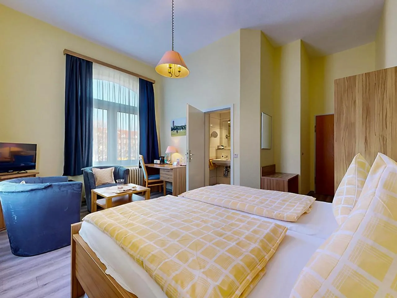 Bed in Hotel Graf Waldersee