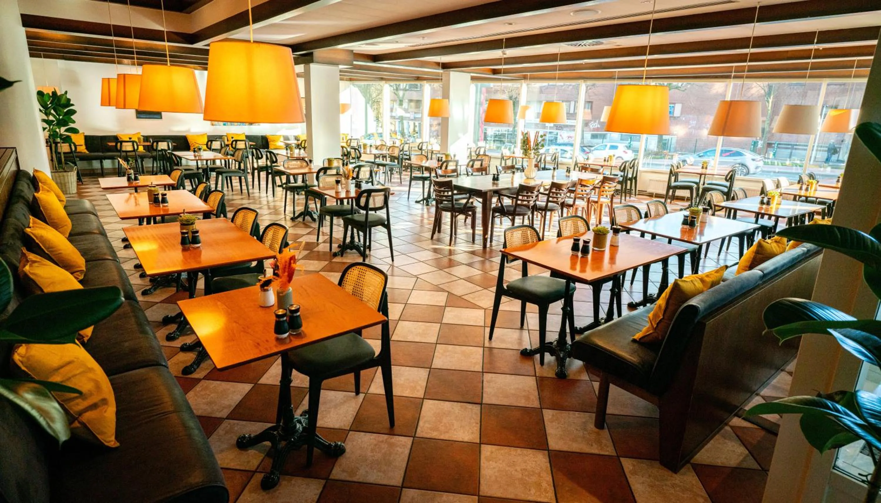 Restaurant/places to eat in Egon Hotel Hamburg City