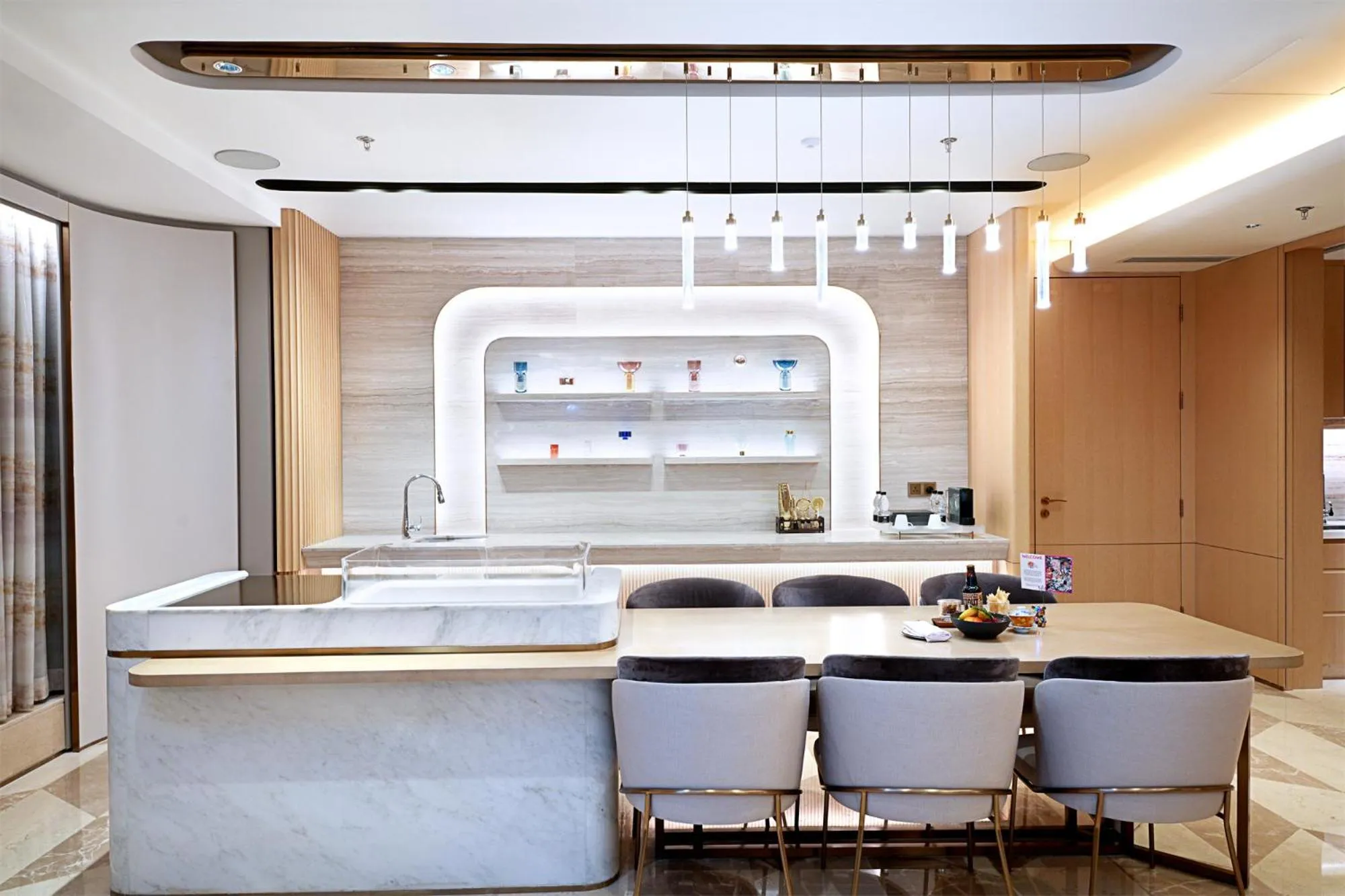 Area and facilities in W Chengdu