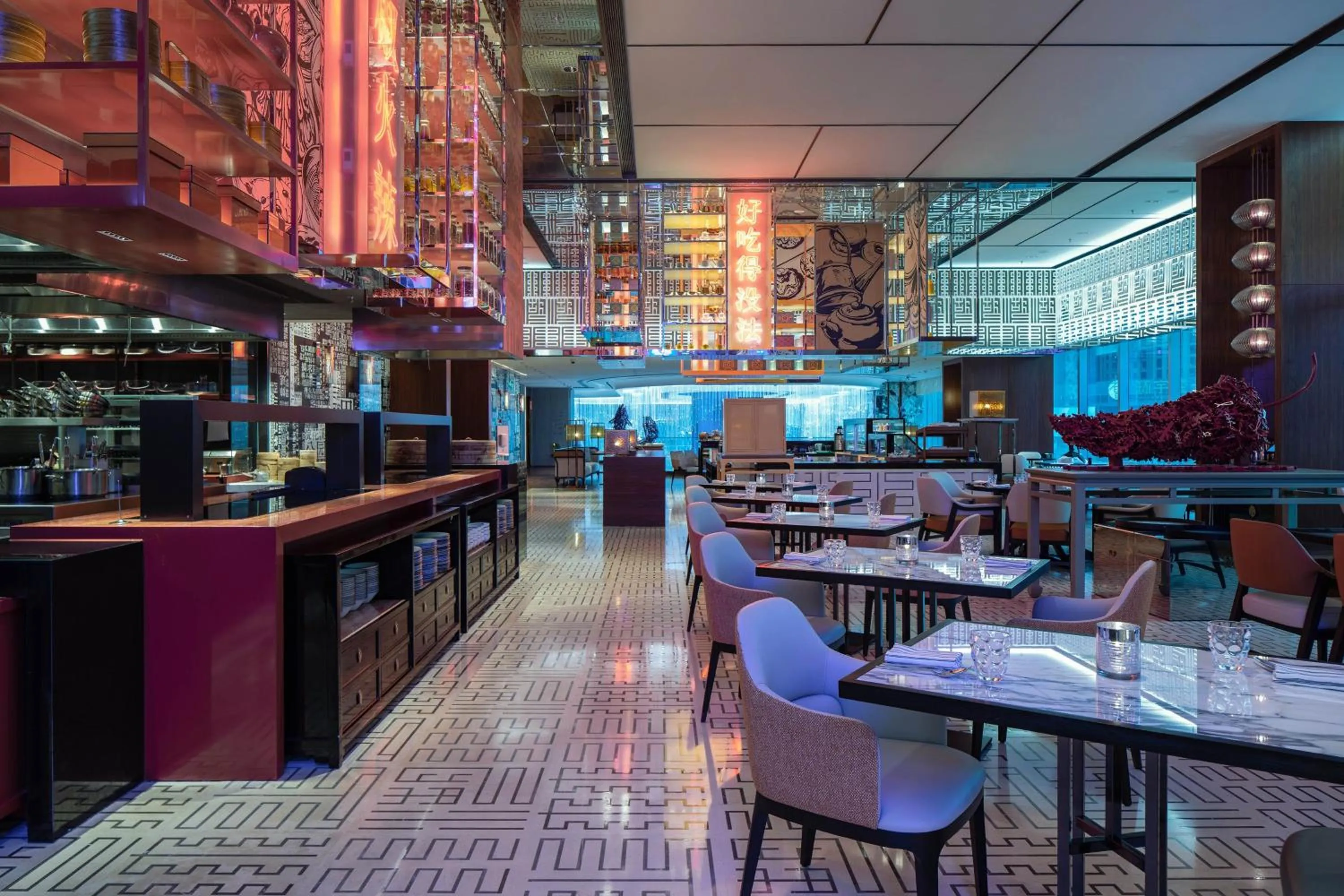 Restaurant/places to eat in W Chengdu