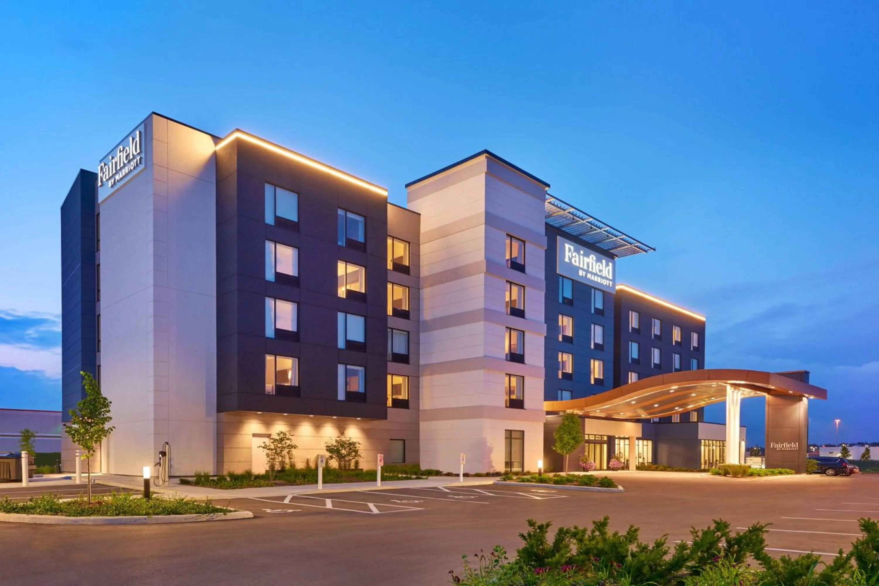 Property building in Fairfield by Marriott Inn & Suites Orillia