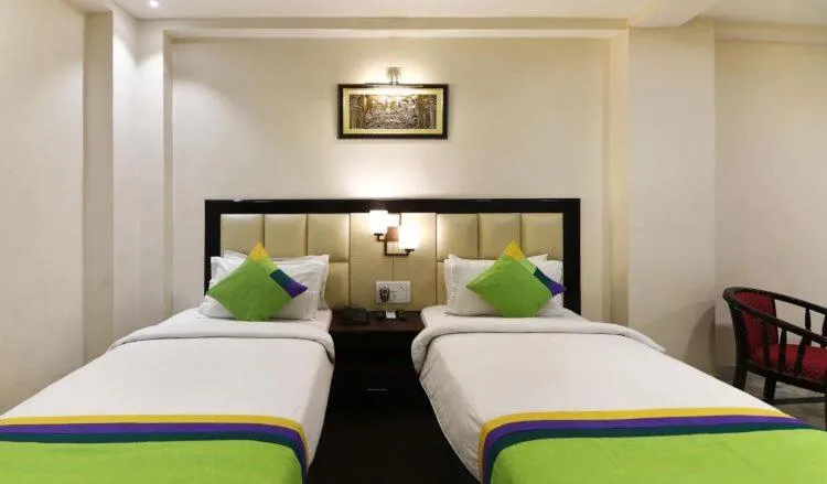 Bed in Hotel Capital House