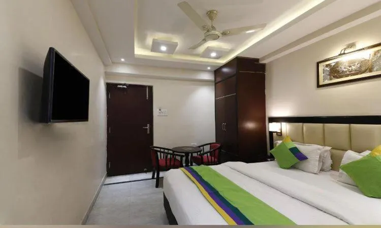 Bed in Hotel Capital House