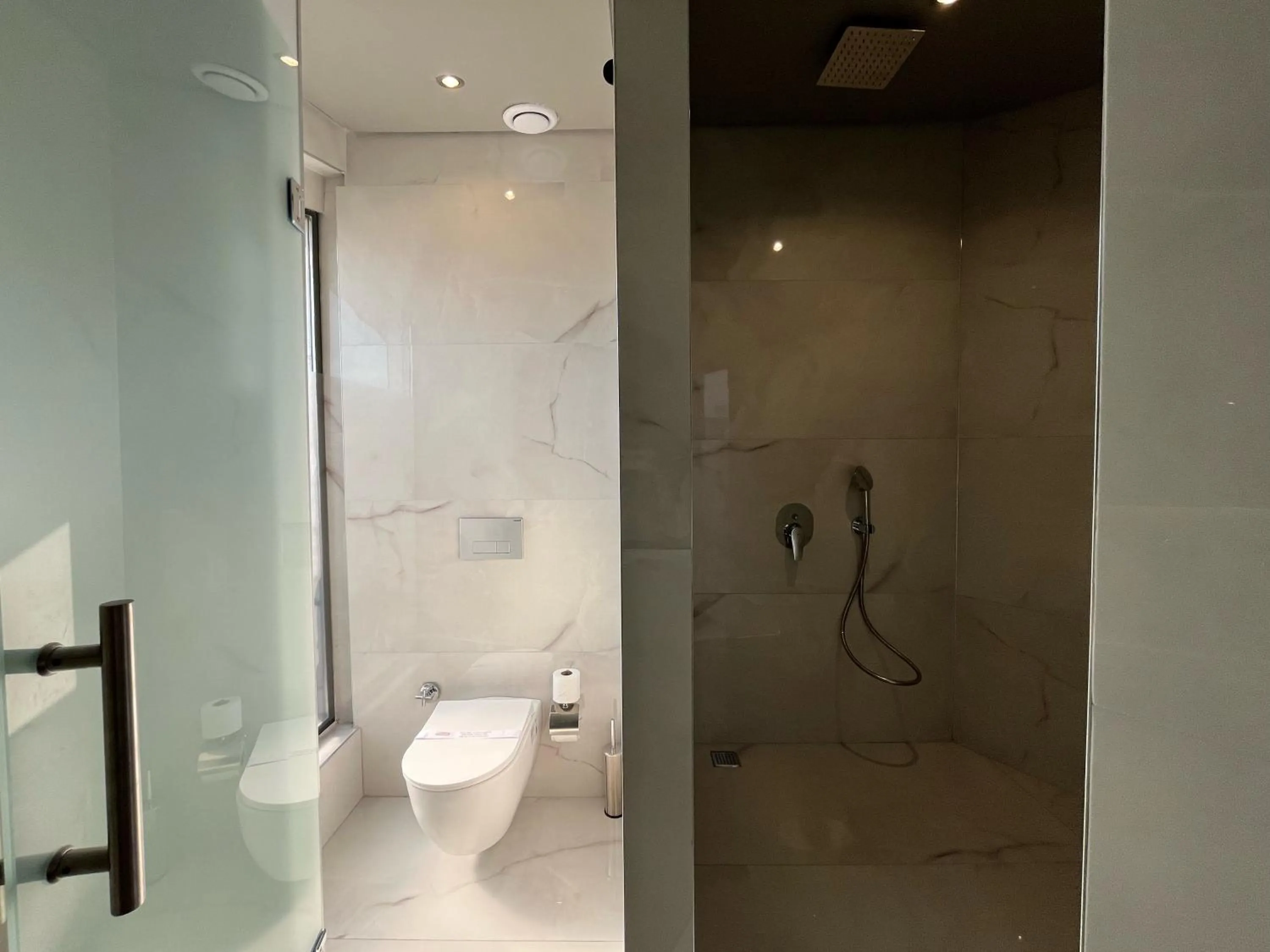 Shower in AG Hotels Antalya