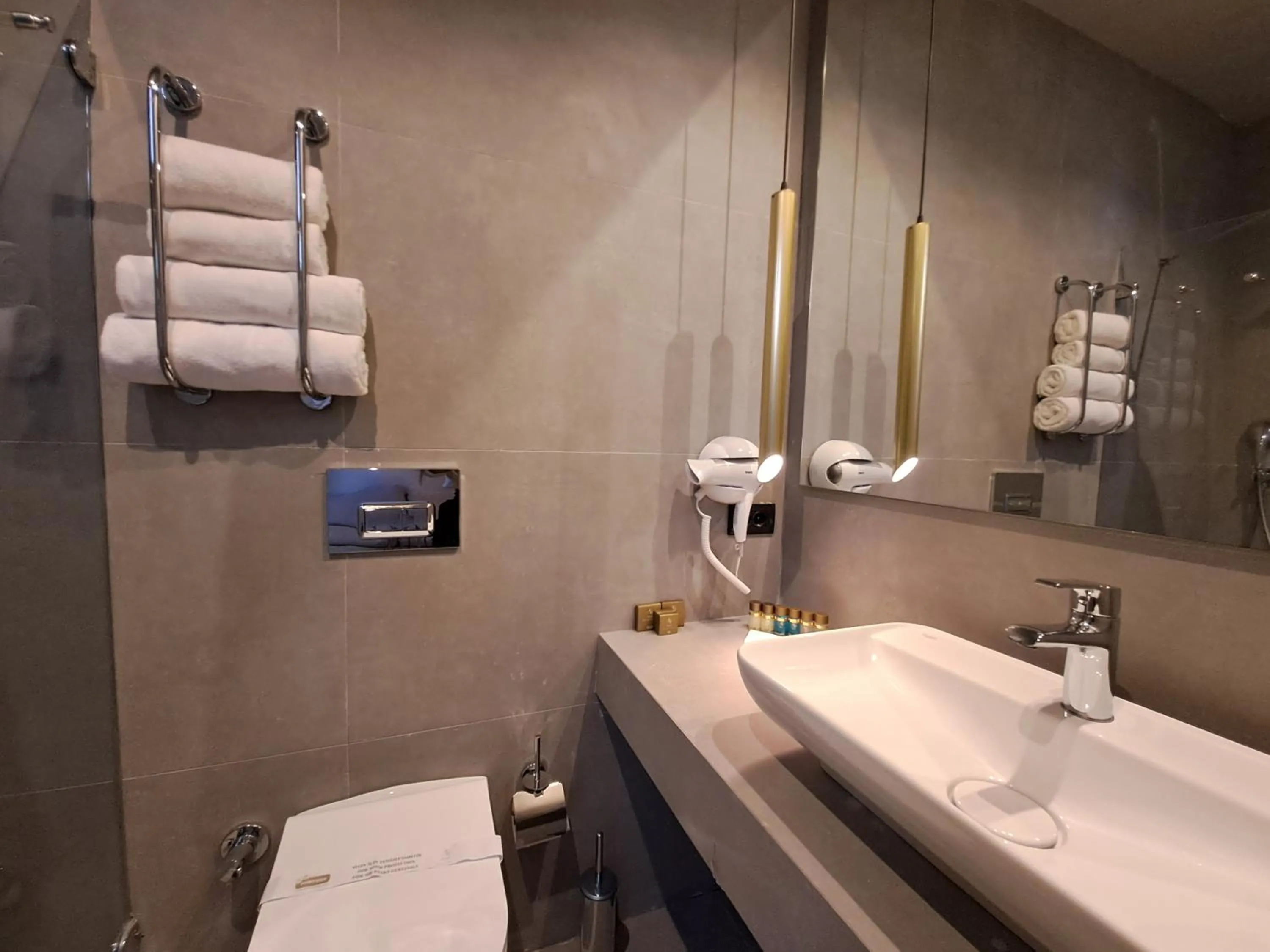 Bathroom in AG Hotels Antalya