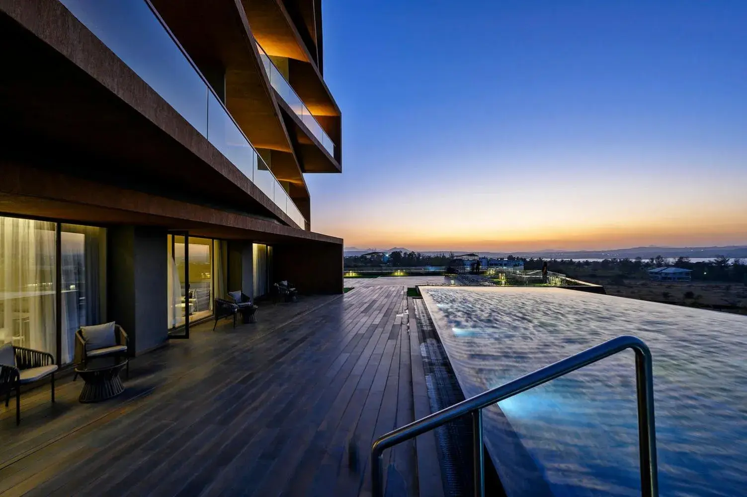 Lake view in Aria Resort & Spa Lake view in Aria Resort & Spa