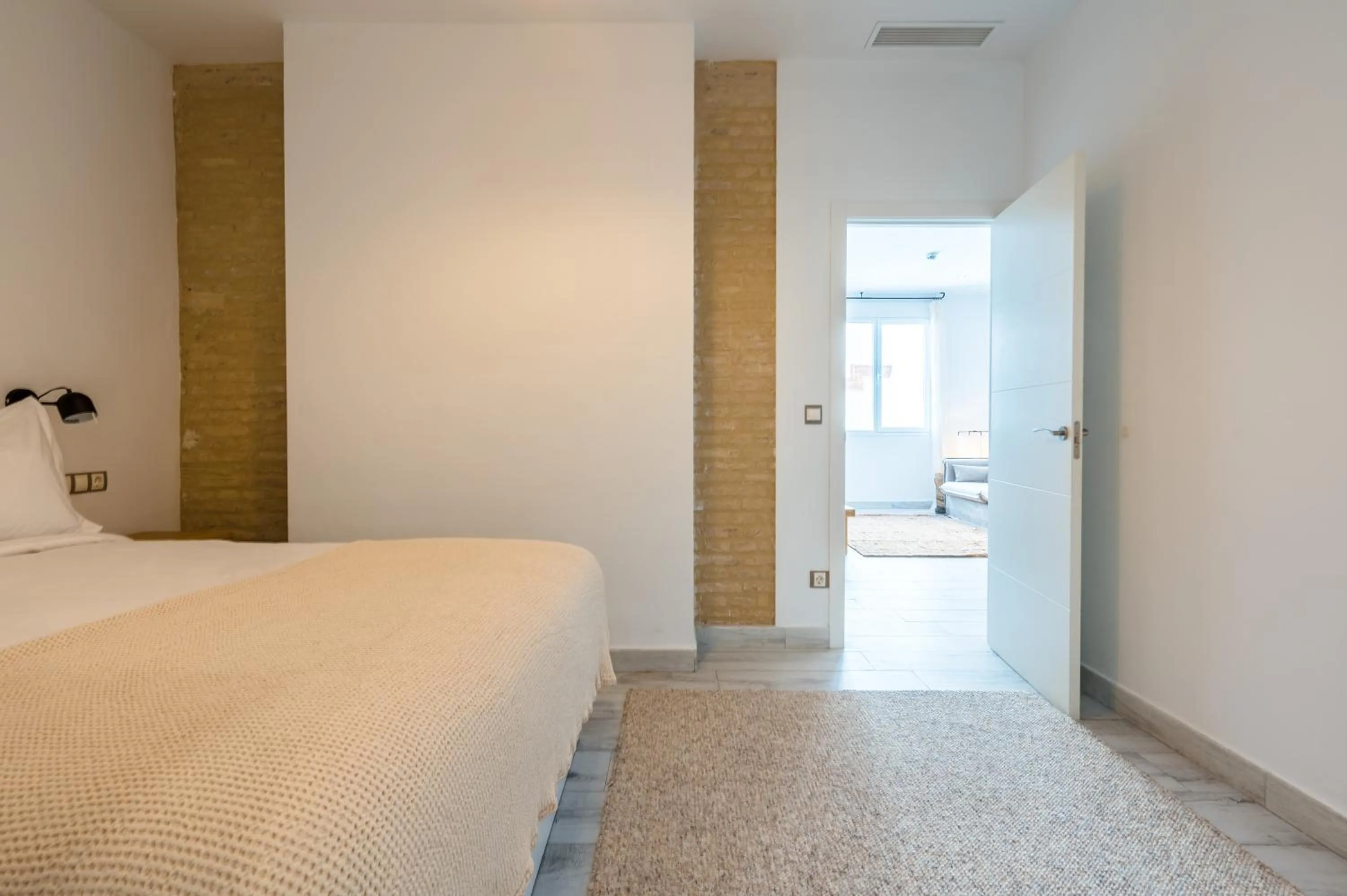 Bed in Apartamentos "El Escondite de Triana"