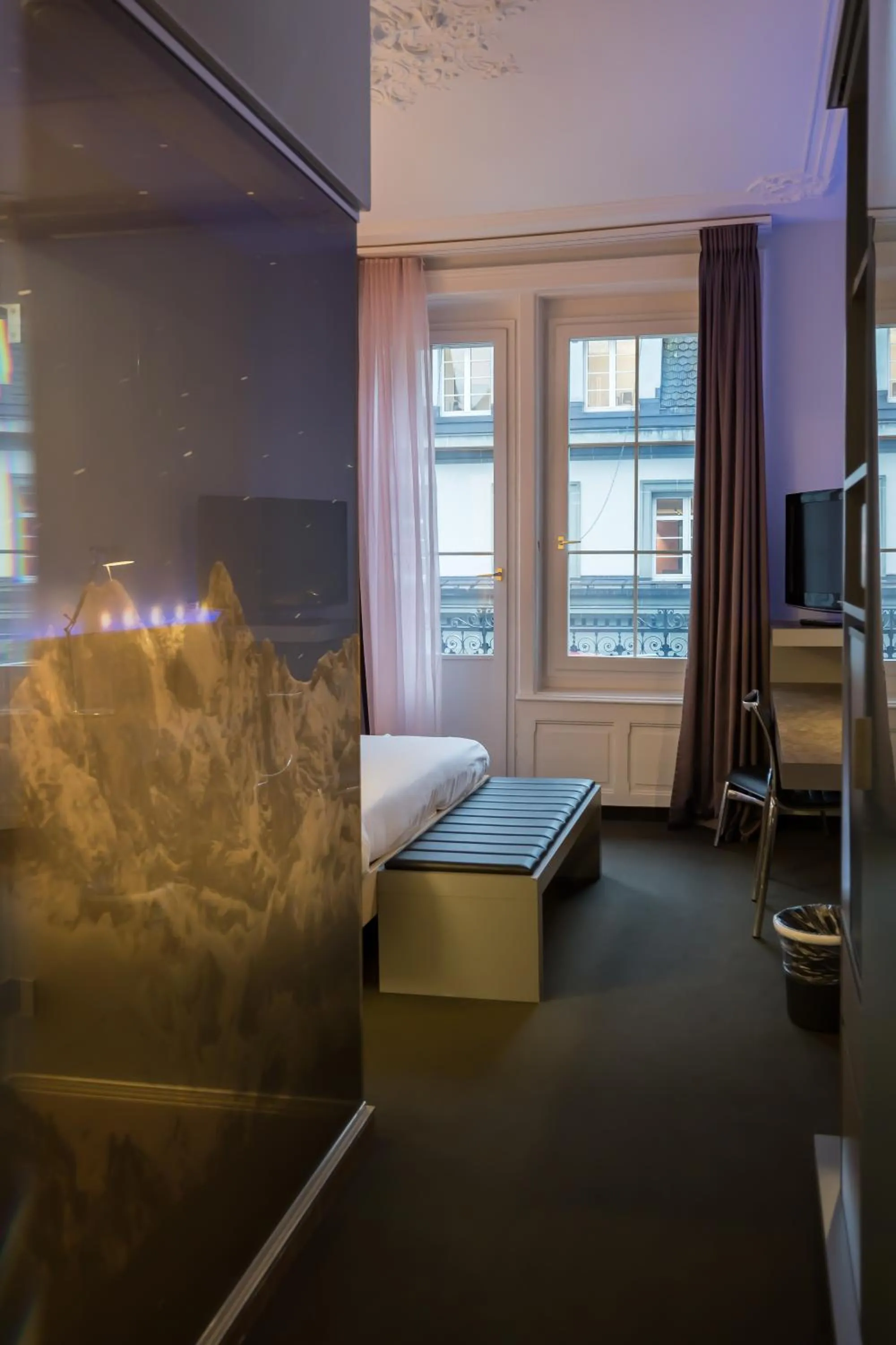 Bedroom in BOUTIQUE Hotel by Continental Park