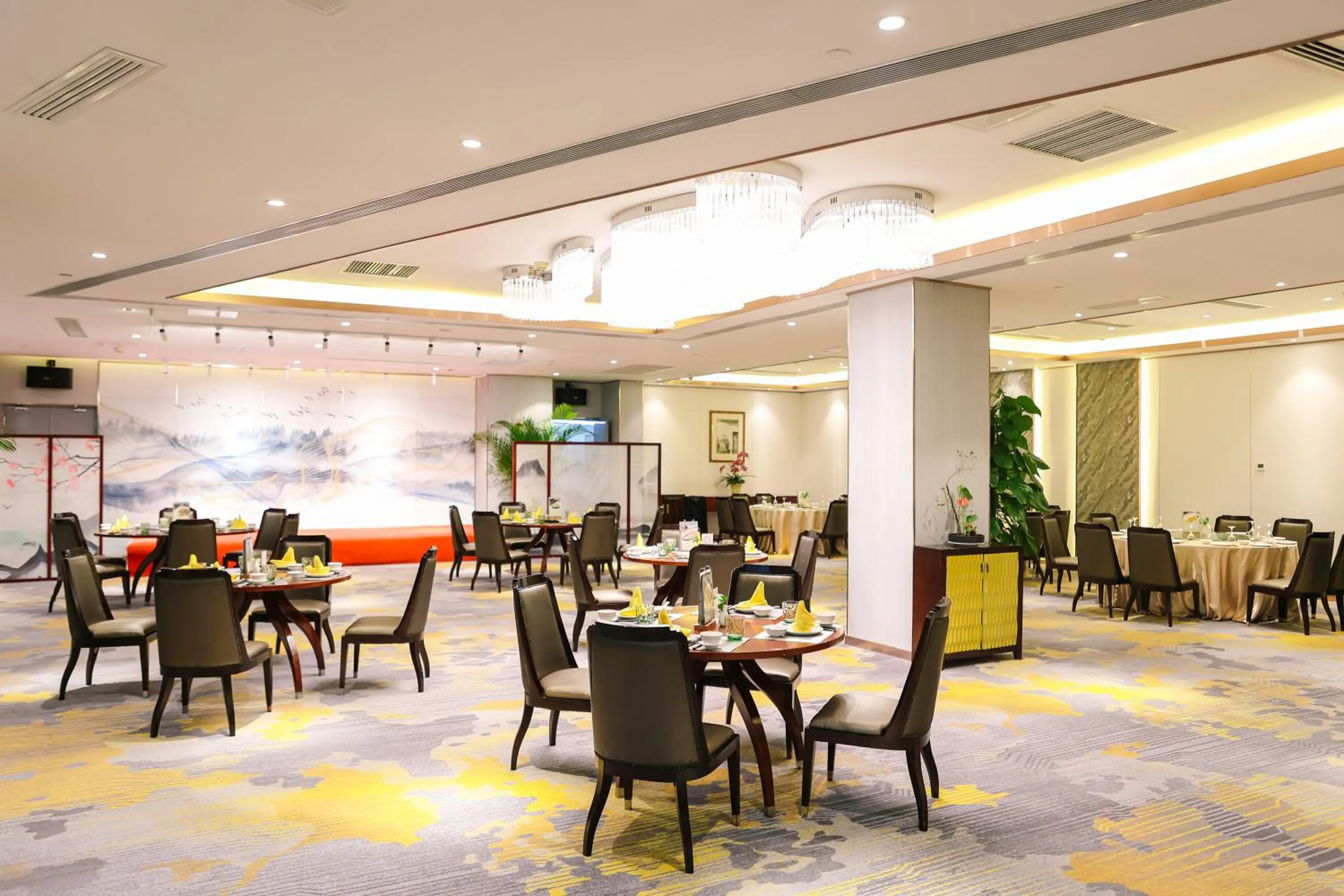 Restaurant/places to eat in Wuhan Jin Jiang International Hotel
