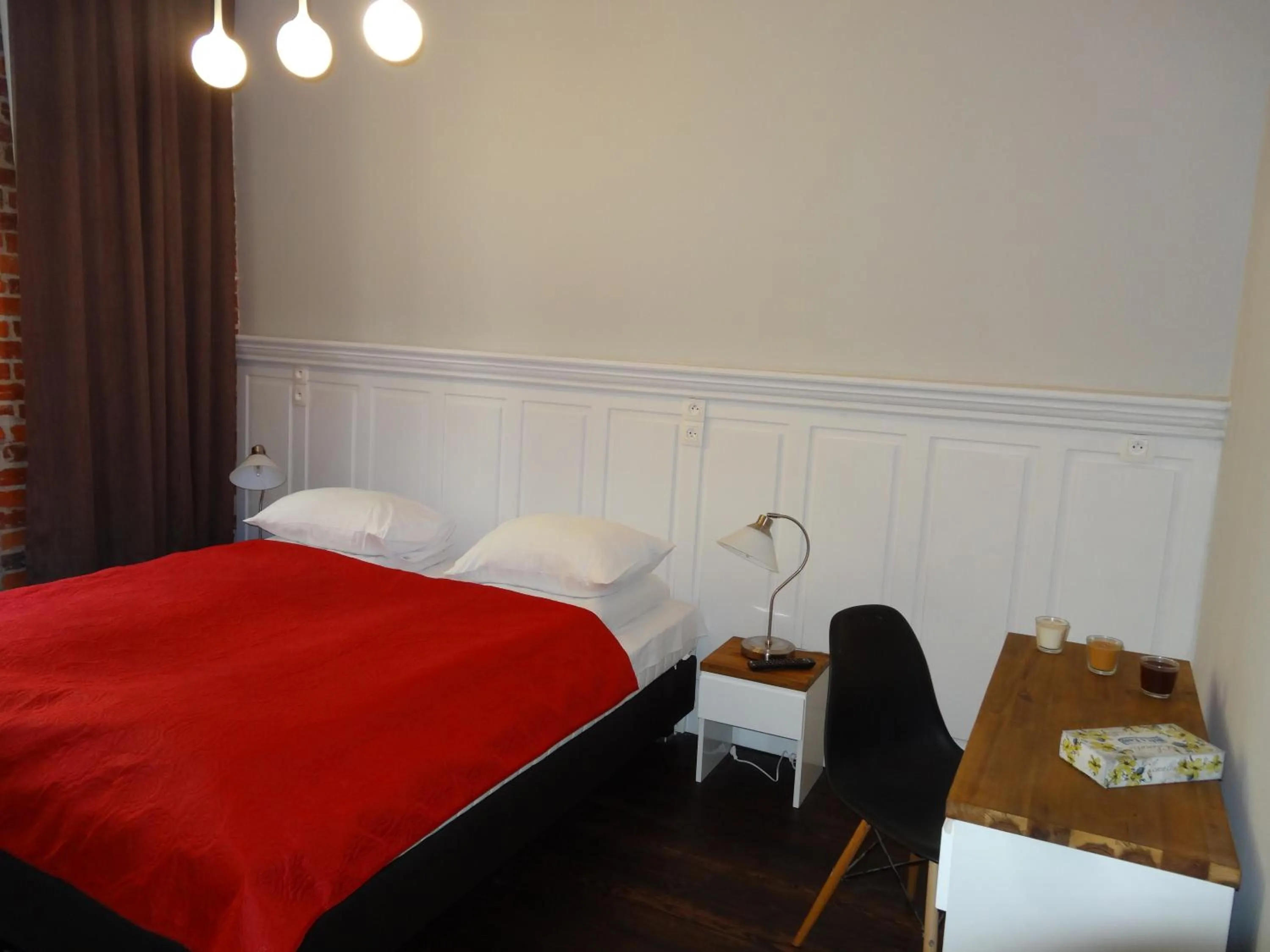 Bed in Good Time Aparthotel