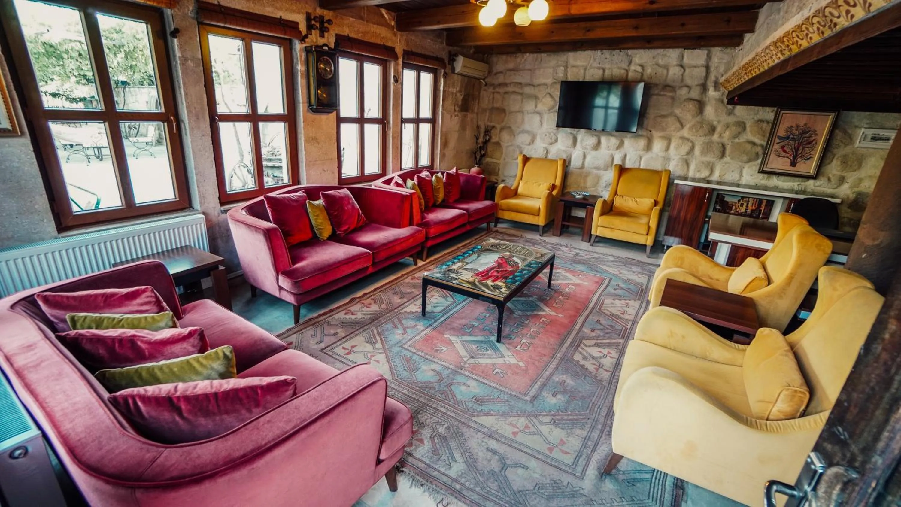 Lobby or reception in Helen Cave Suites