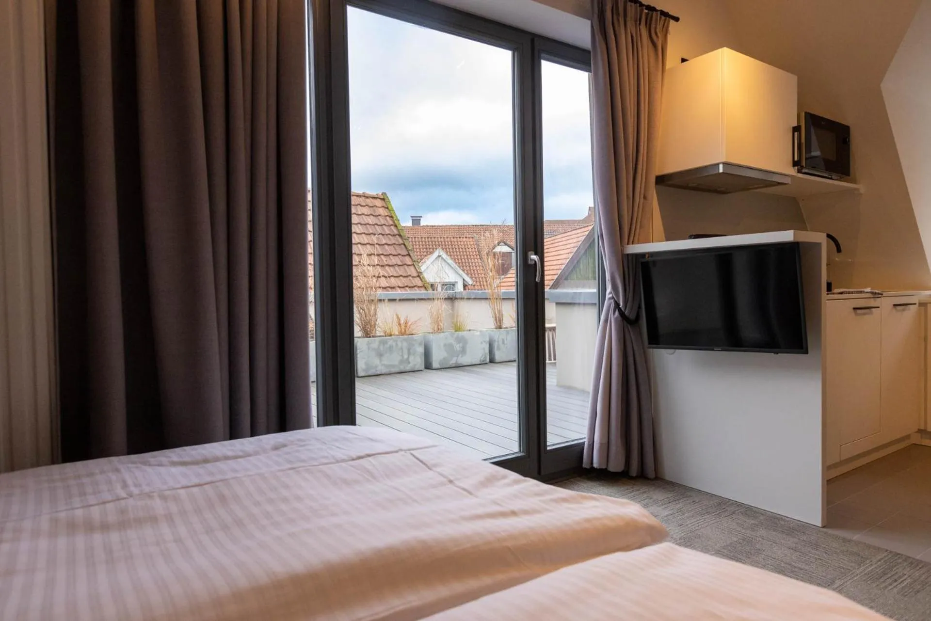 Photo of the whole room, Bed in Wertschätzer Hotel - Krumme Str