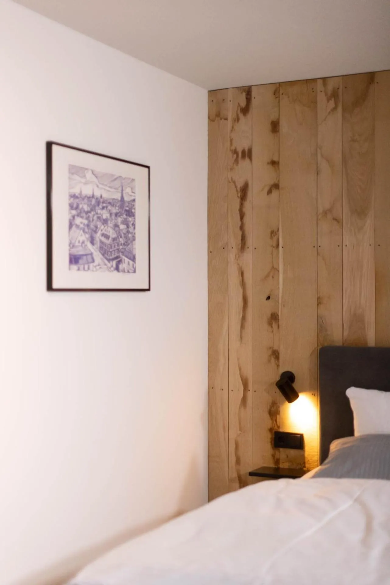 Decorative detail, Bed in Wertschätzer Hotel - Krumme Str