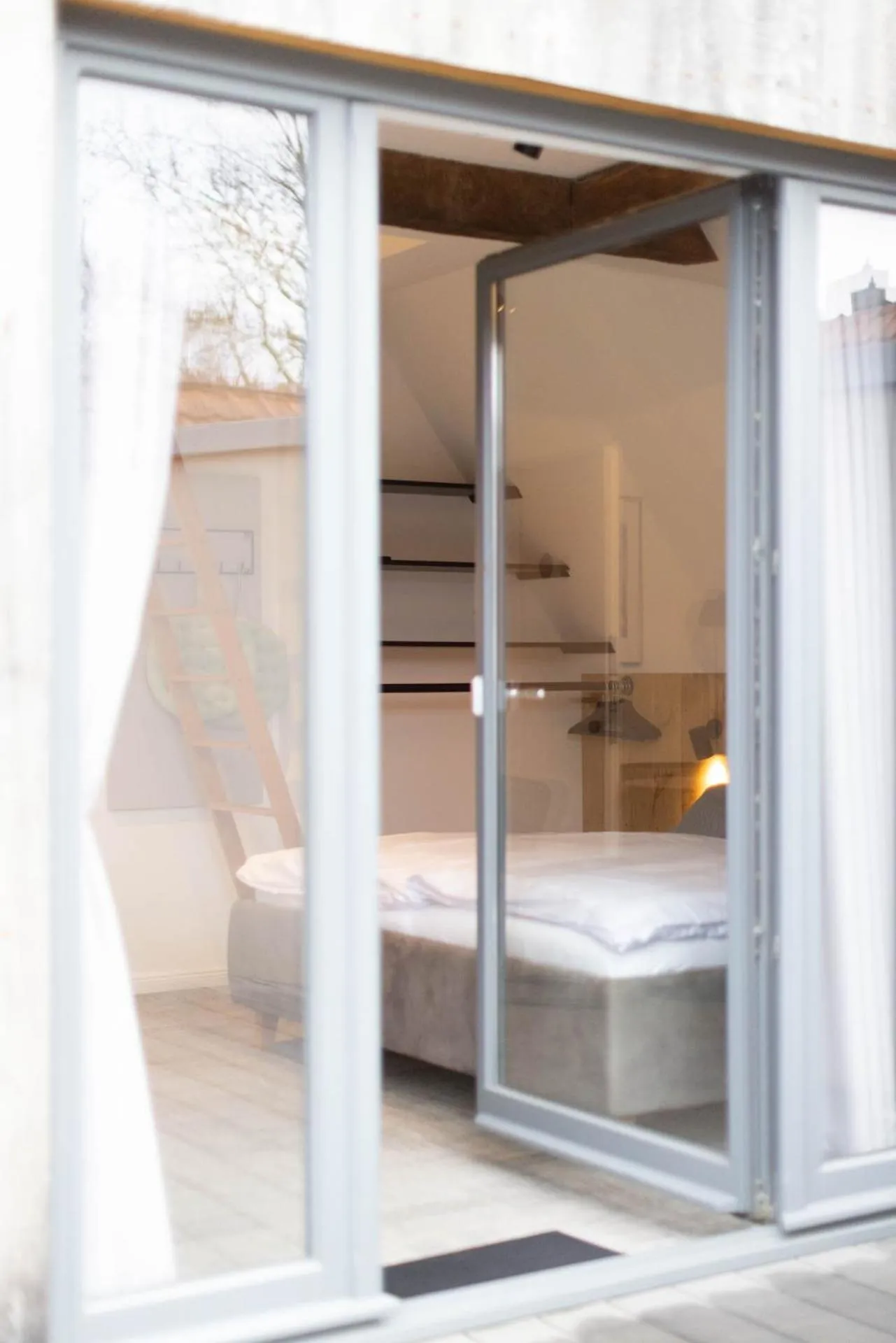 Photo of the whole room, Bed in Wertschätzer Hotel - Krumme Str