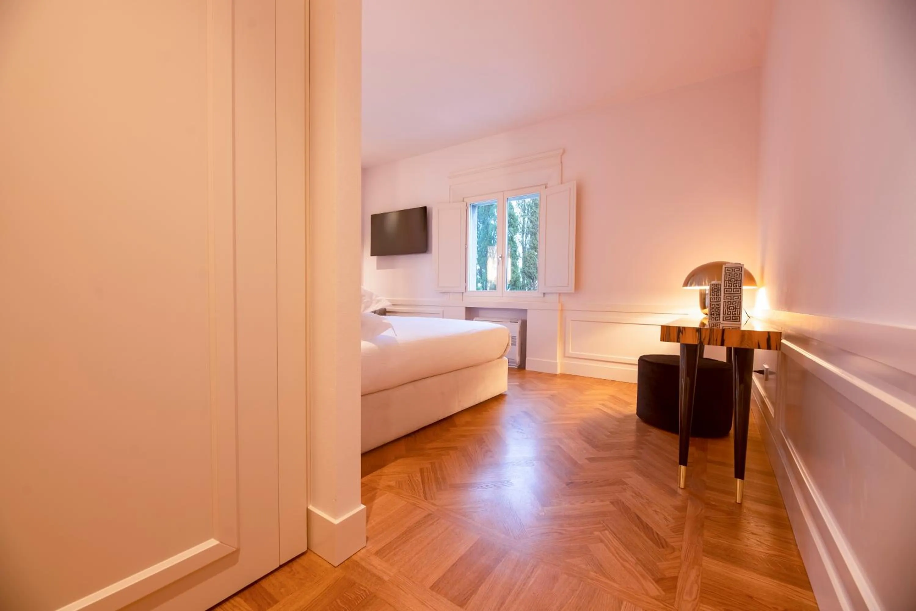 Coffee/tea facilities, Bed in Boutique Hotel Villa Monty Banks