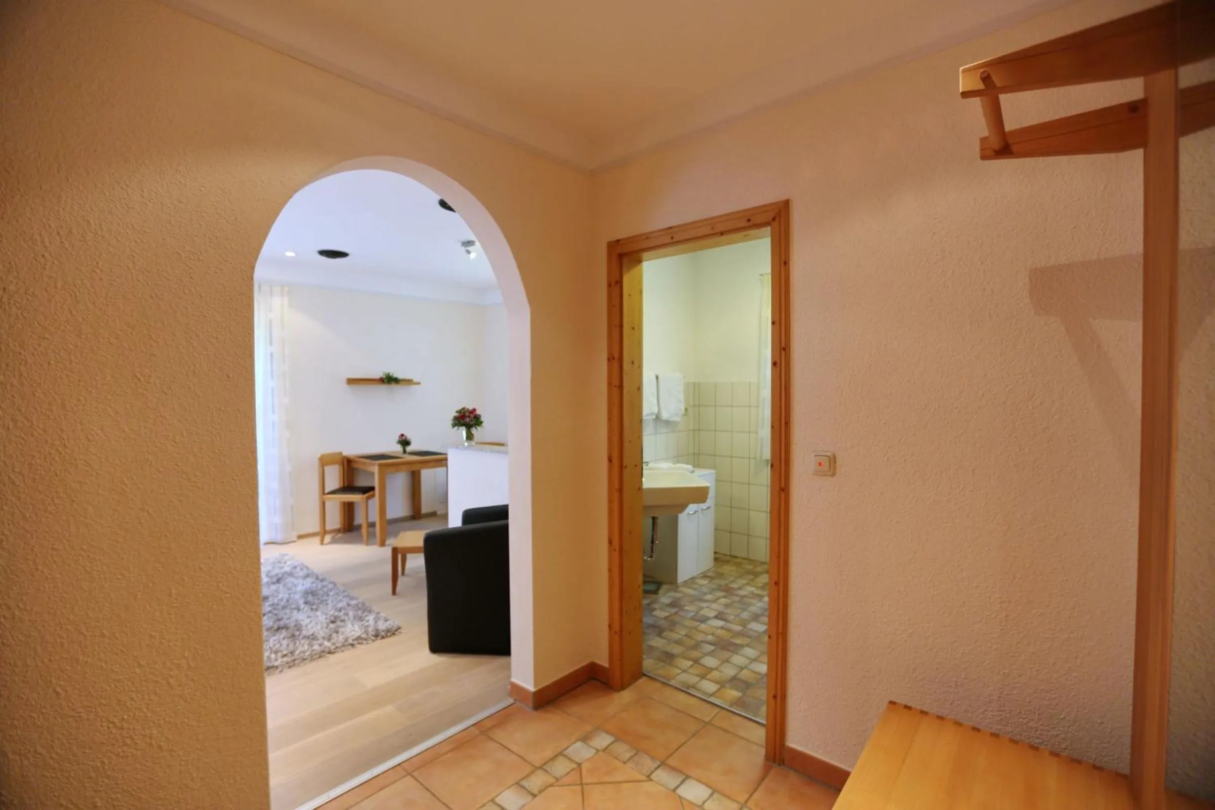 Bathroom, Bed in Landhotel Villa Moritz garni