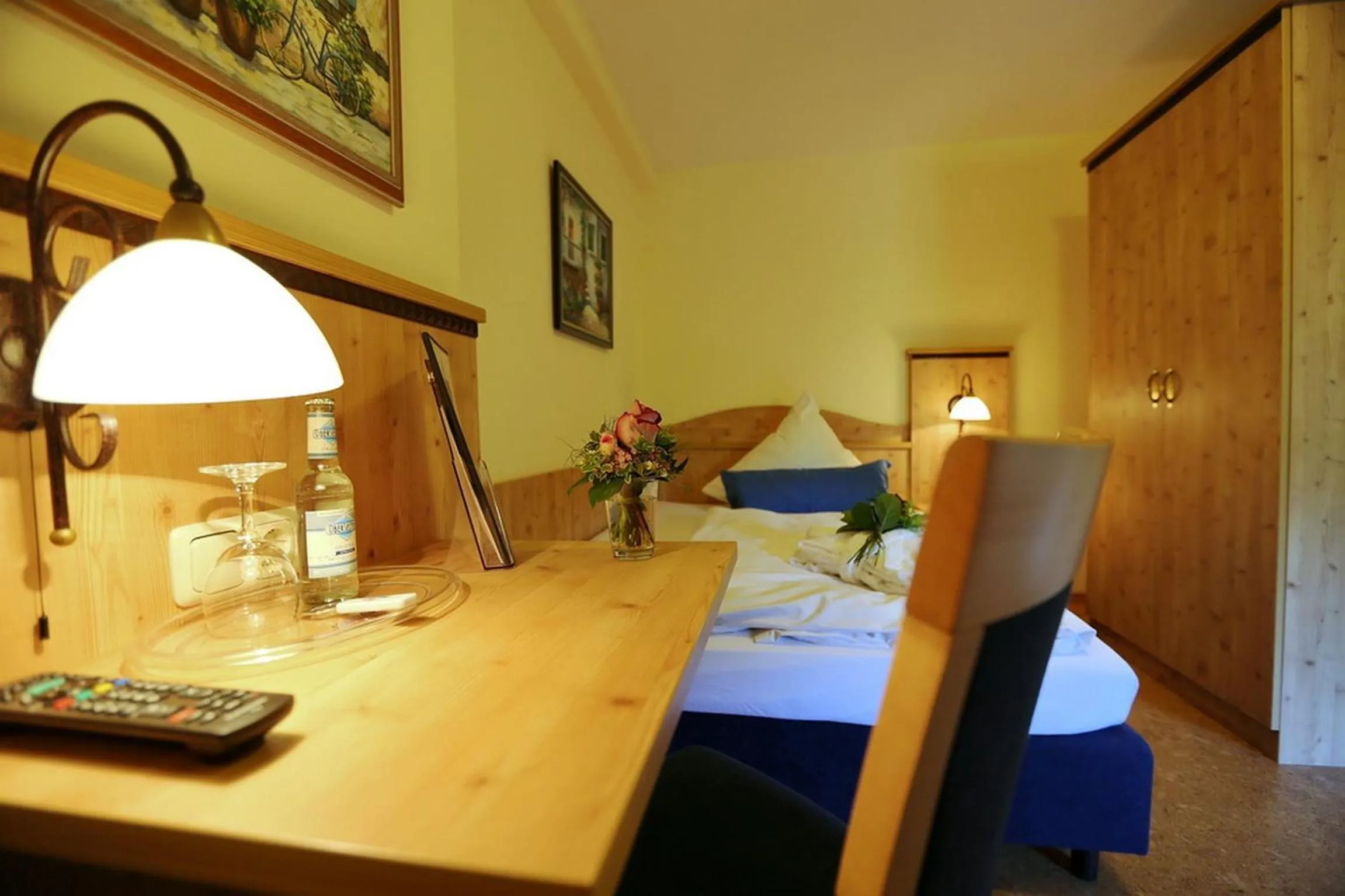 Photo of the whole room, Bed in Landhotel Villa Moritz garni