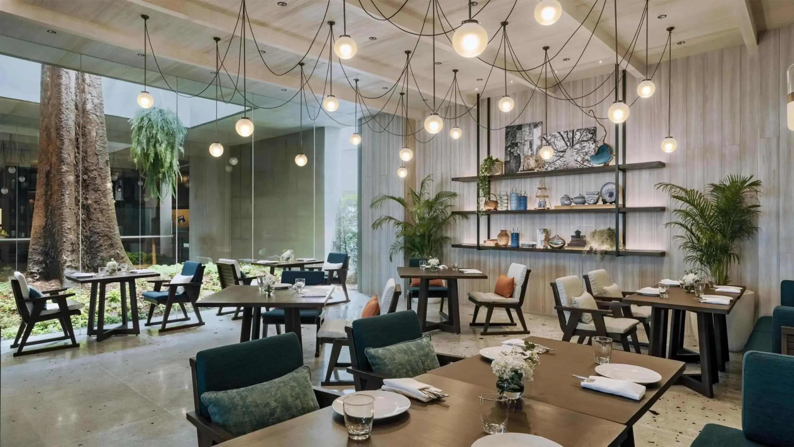 Restaurant/places to eat in Hyatt Regency Koh Samui Restaurant/places to eat in Hyatt Regency Koh Samui