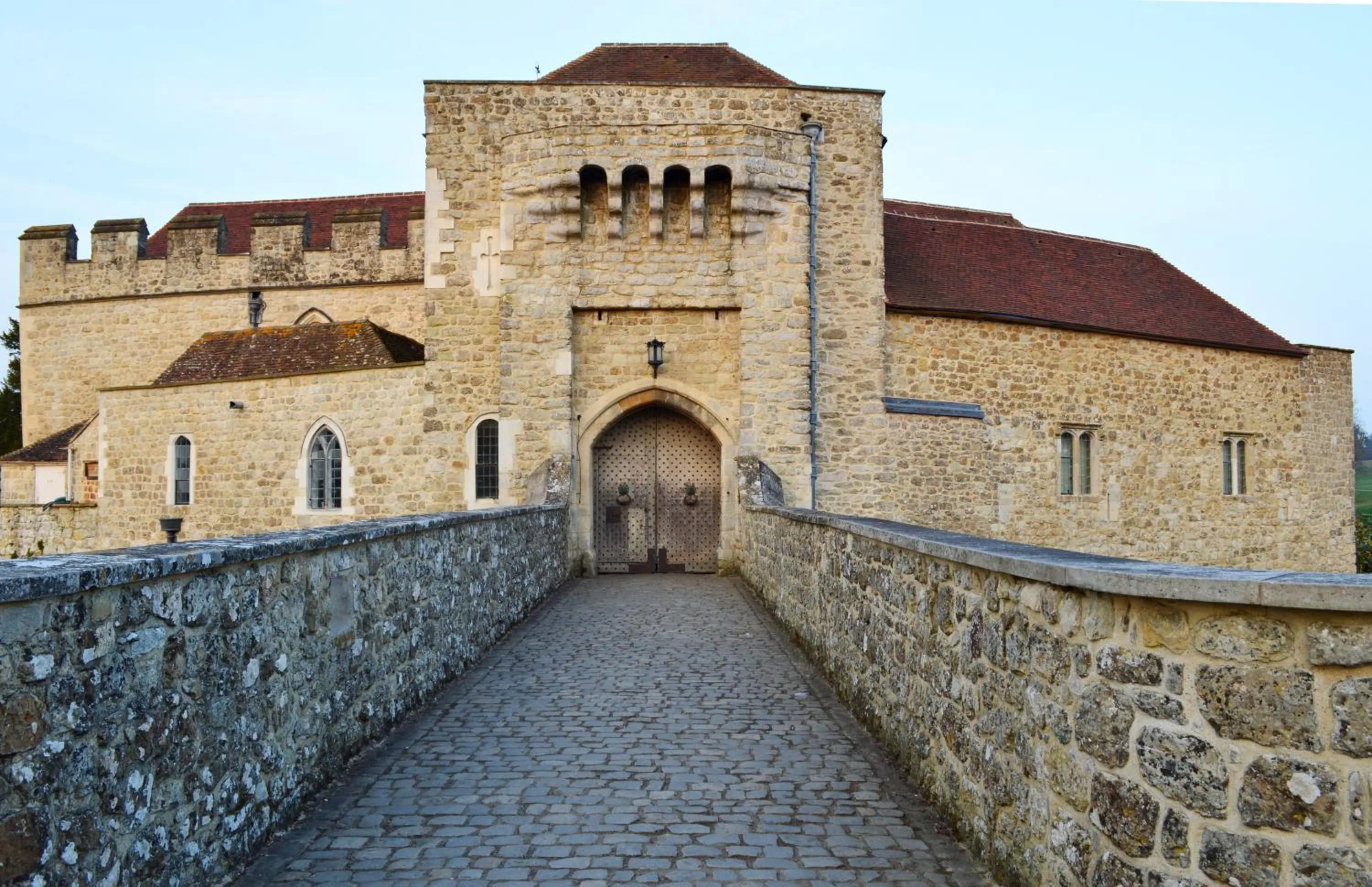 Facade/entrance in Leeds Castle Maiden's Tower