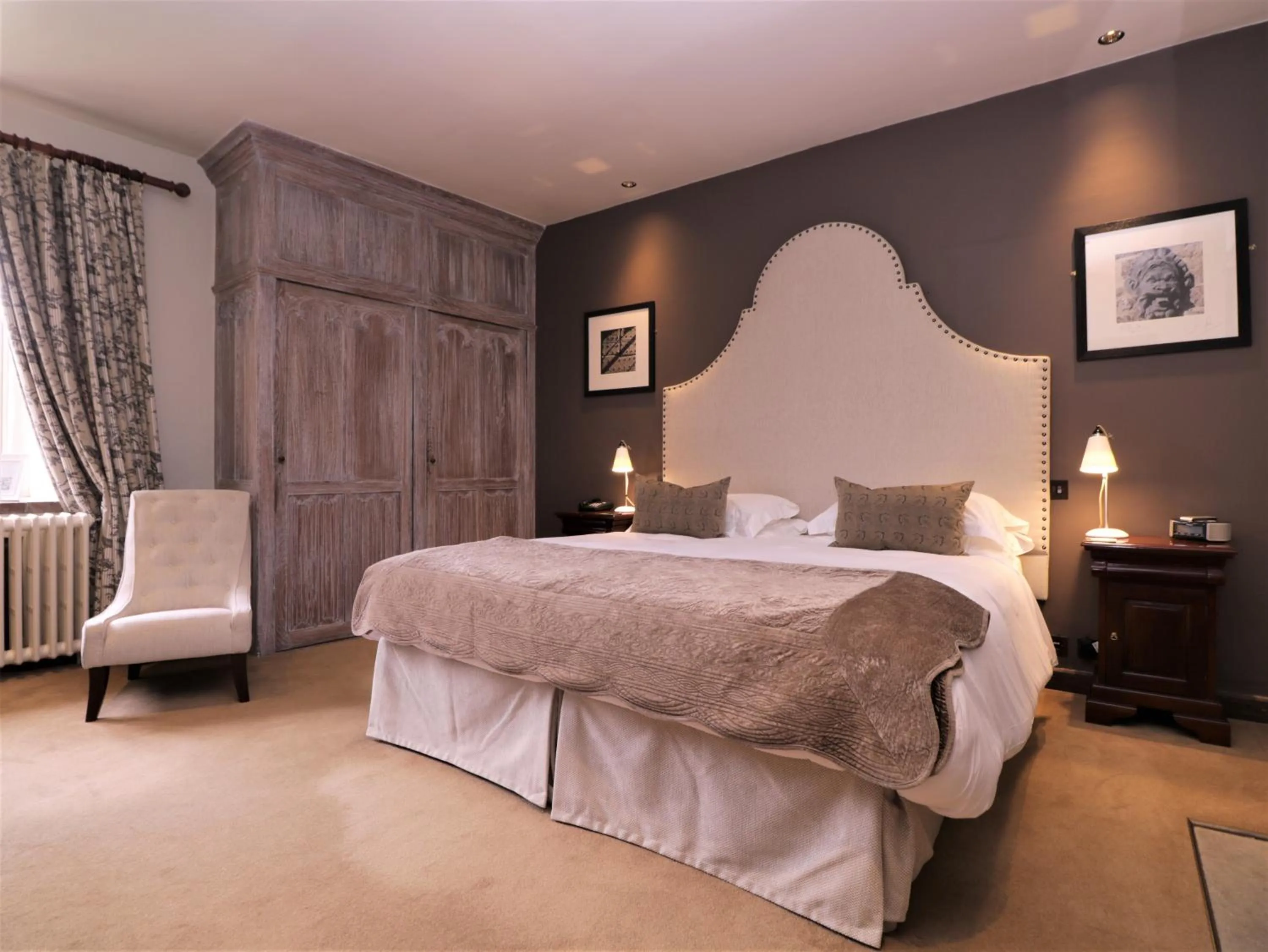 Bedroom, Bed in Leeds Castle Maiden's Tower