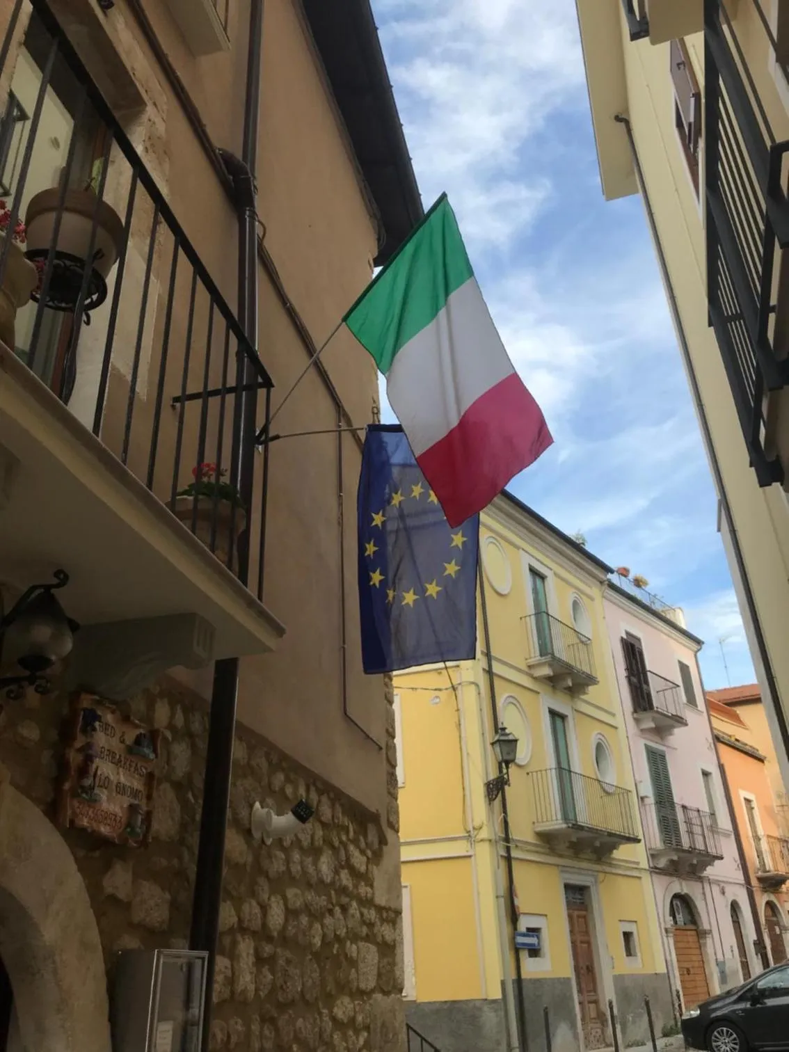 Property building in L' Esploratore