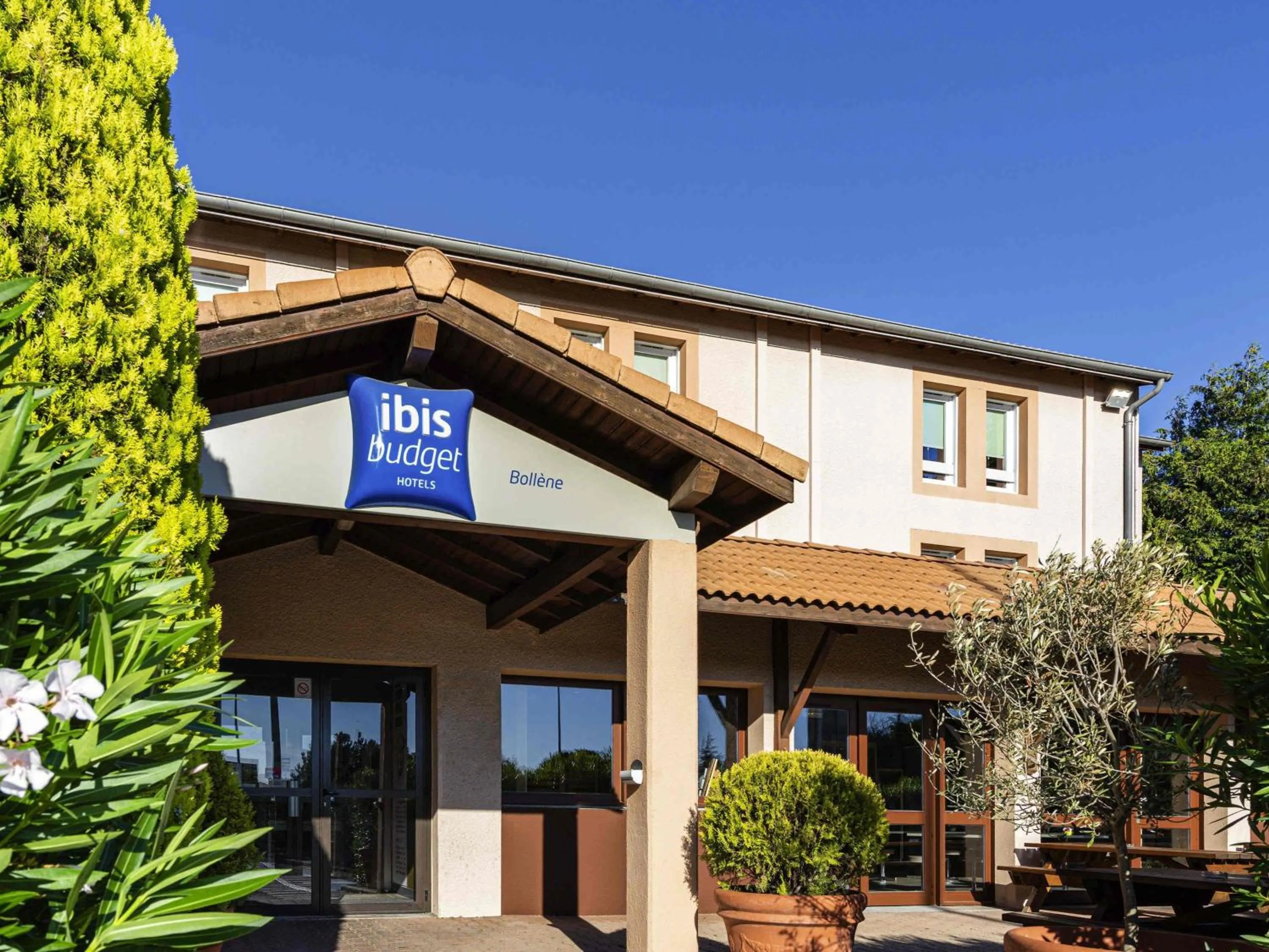 Property building in Ibis Budget Bollene