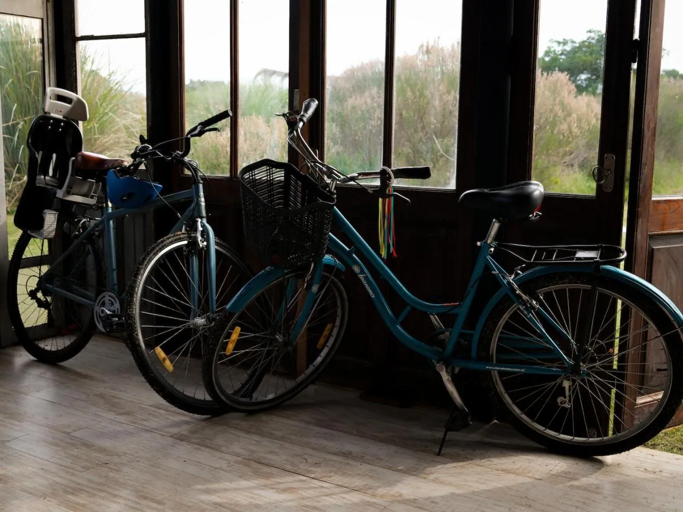 Caliu Earthship Ecolodge