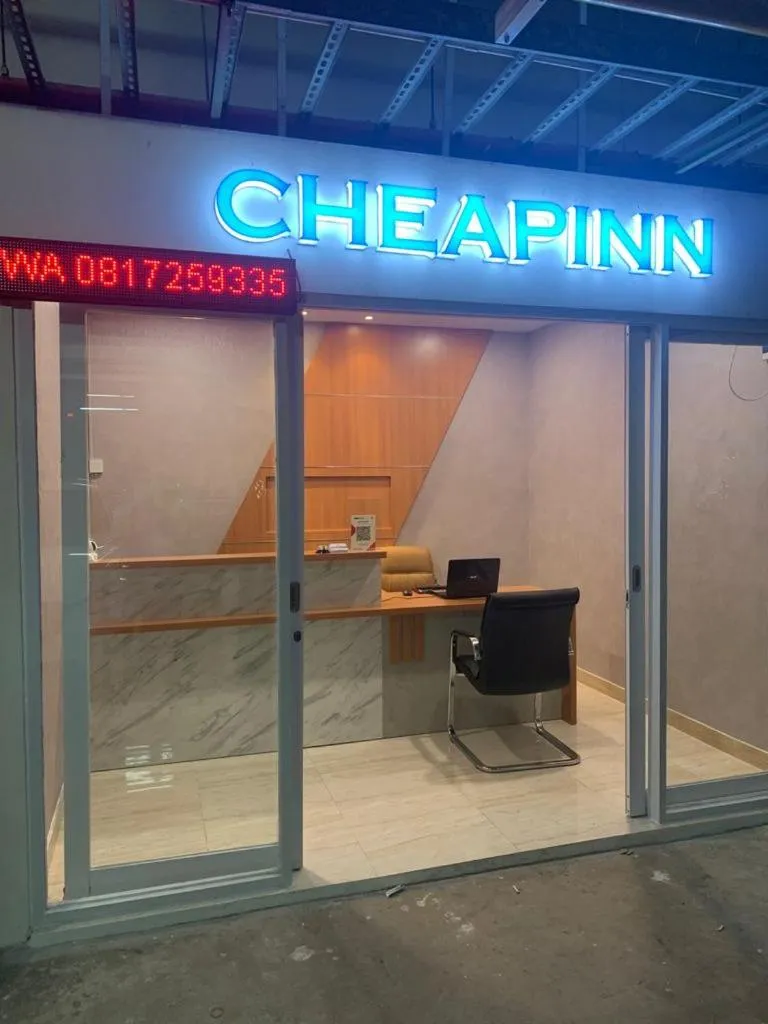 Lobby or reception in Apartemen Grand Kamala Lagoon by Cheapinn