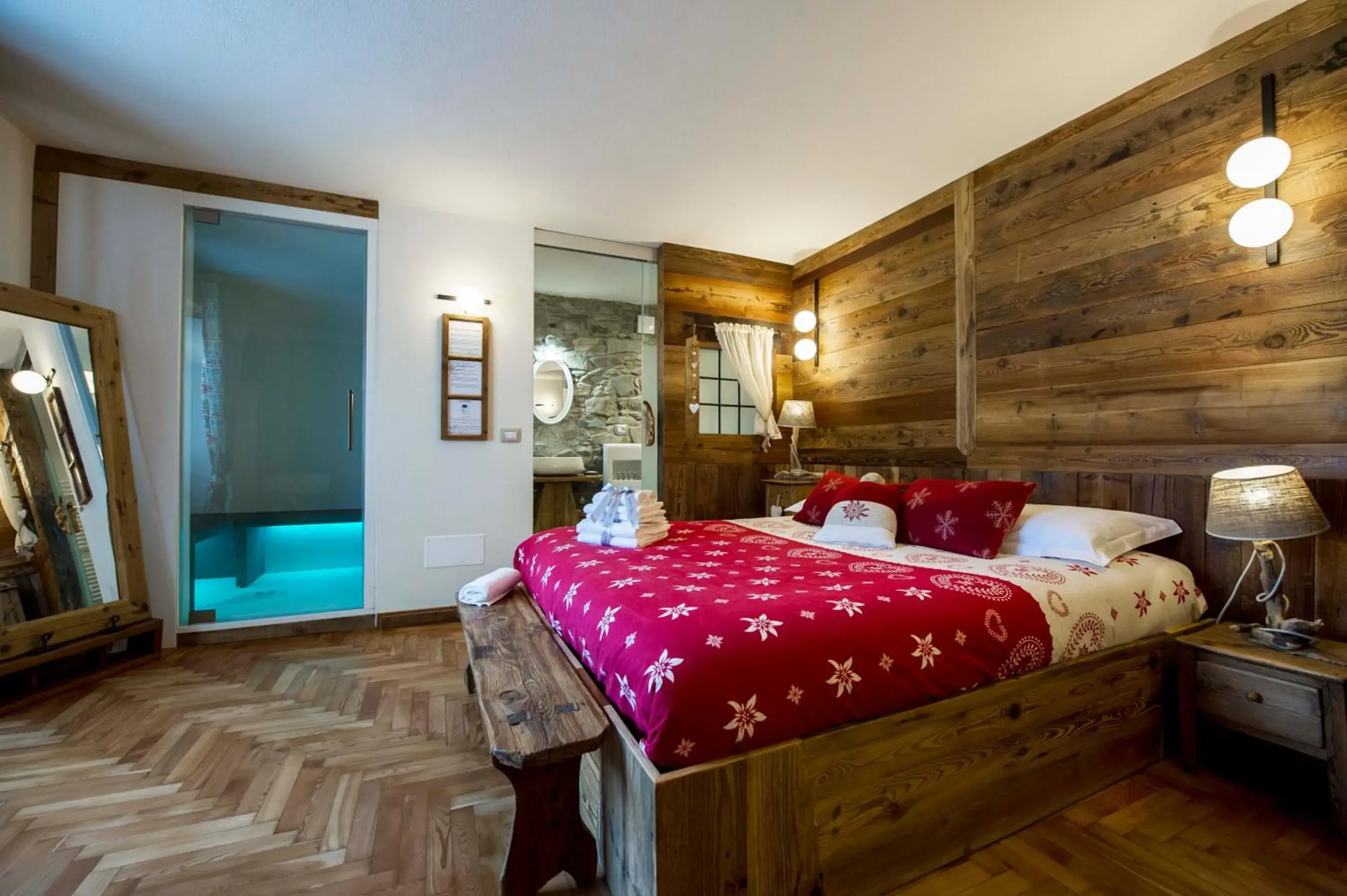 Deluxe Double or Twin Room with Turkish Bath in Le Relais du Boucher Deluxe Double or Twin Room with Turkish Bath in Le Relais du Boucher