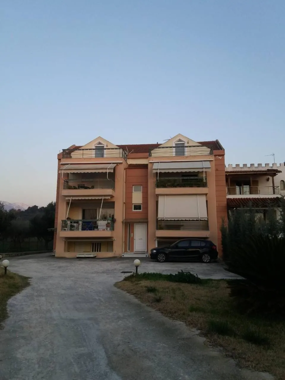 Ostria Seaside Apartments