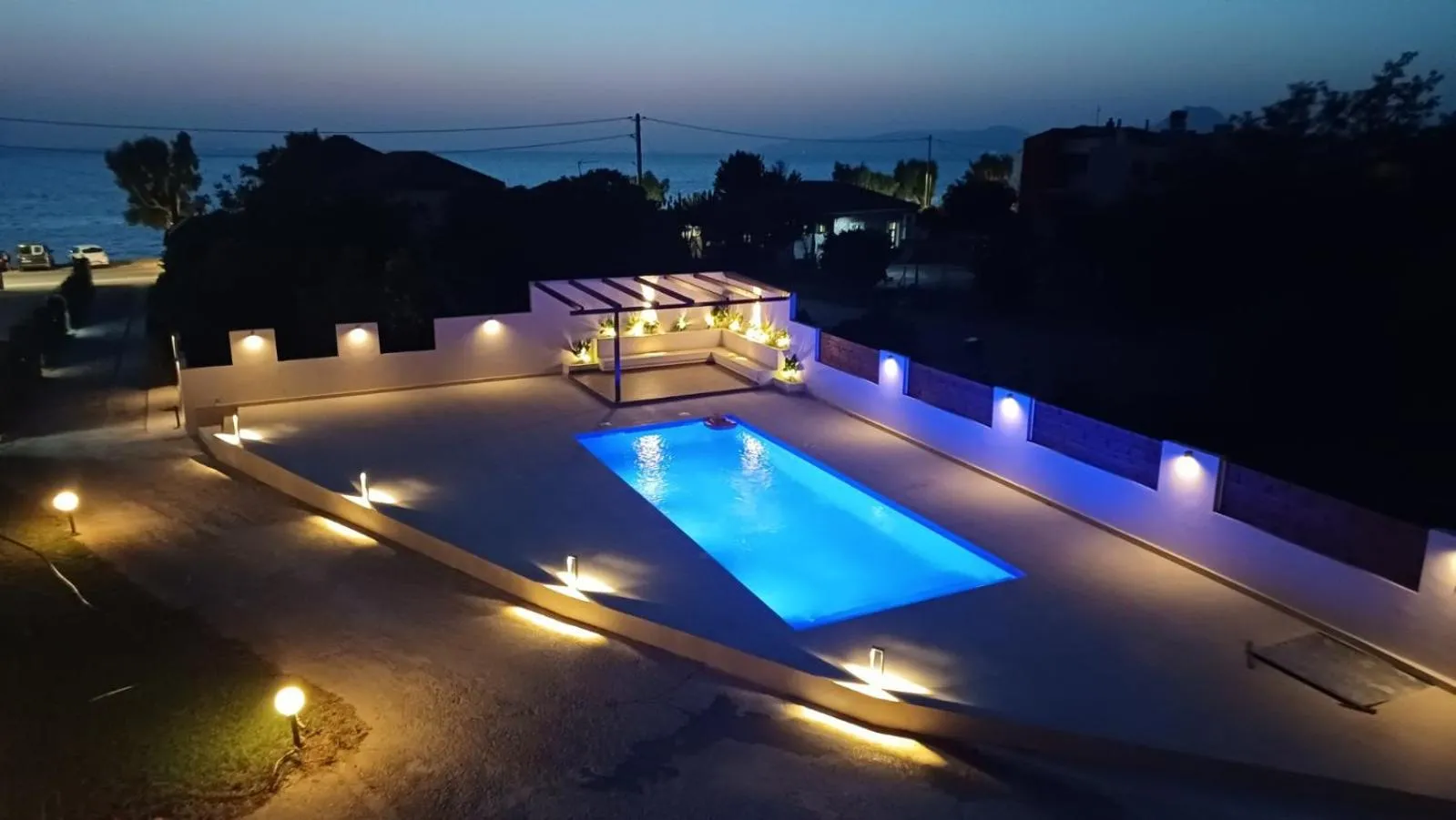 Ostria Seaside Apartments