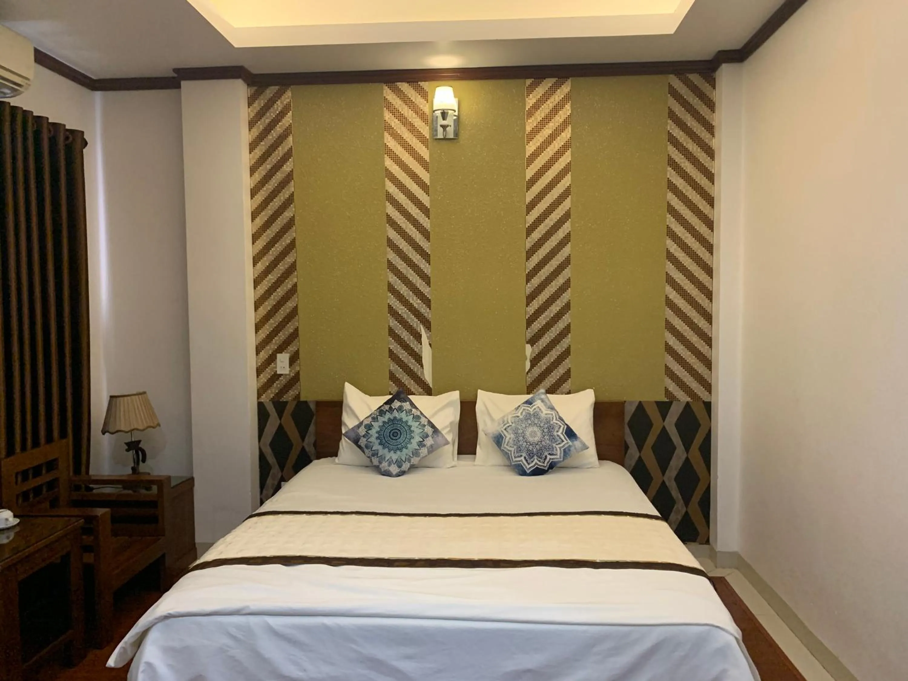 Bed in Hưng Thành Riverside Hotel