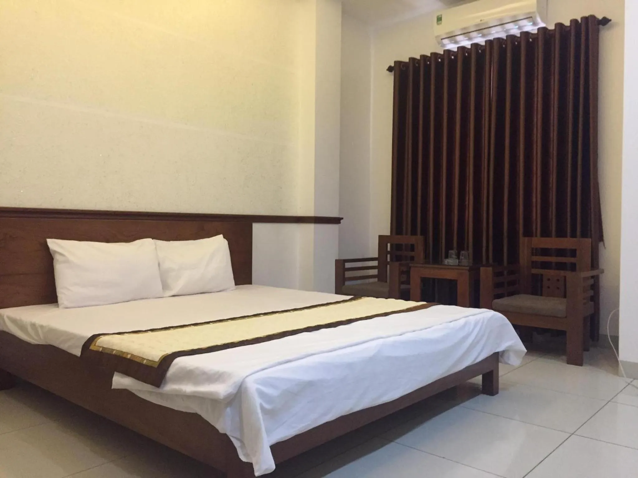 Bed in Hưng Thành Riverside Hotel