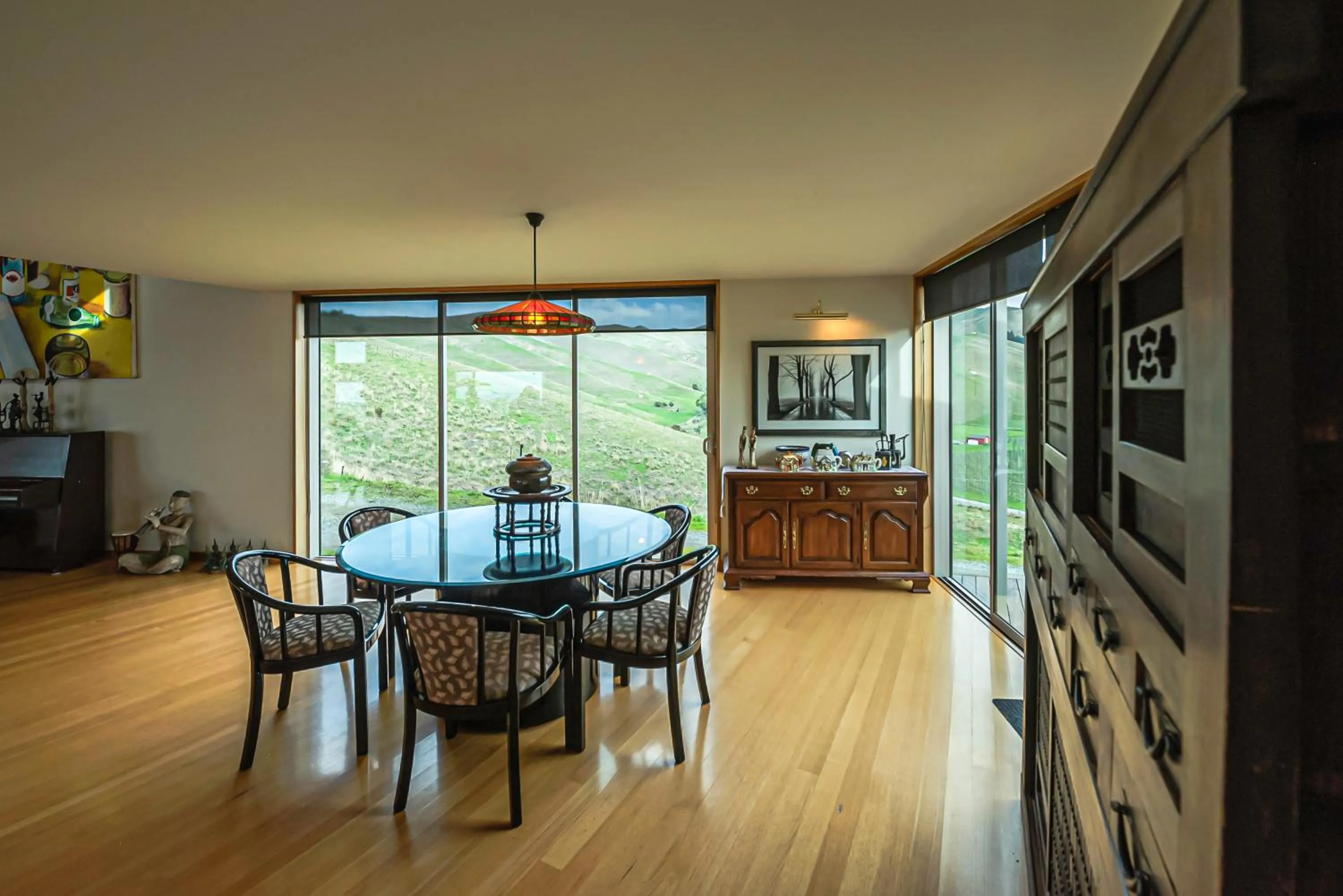 Dining area in Mountainview Villa